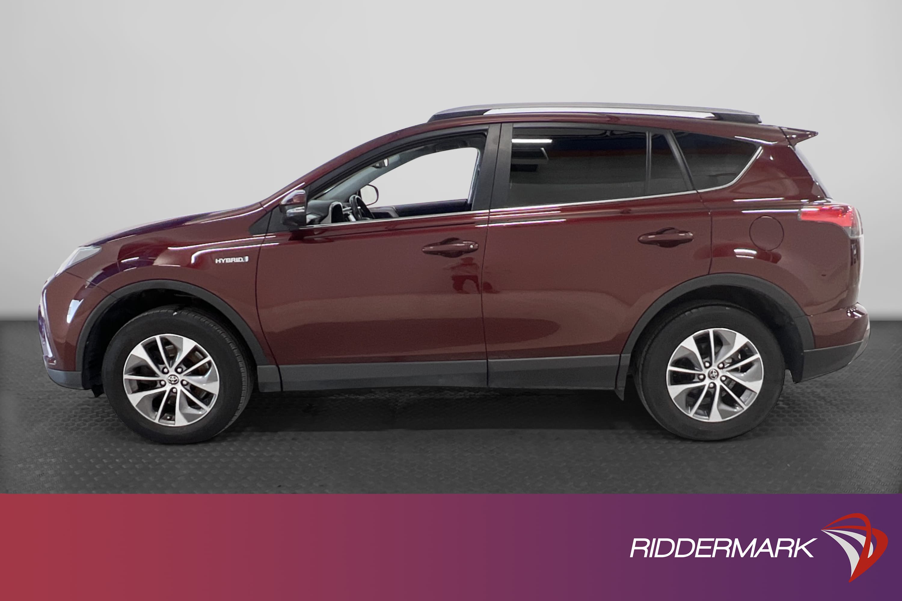 Toyota RAV4 Hybrid 2.5 AWD 197hk