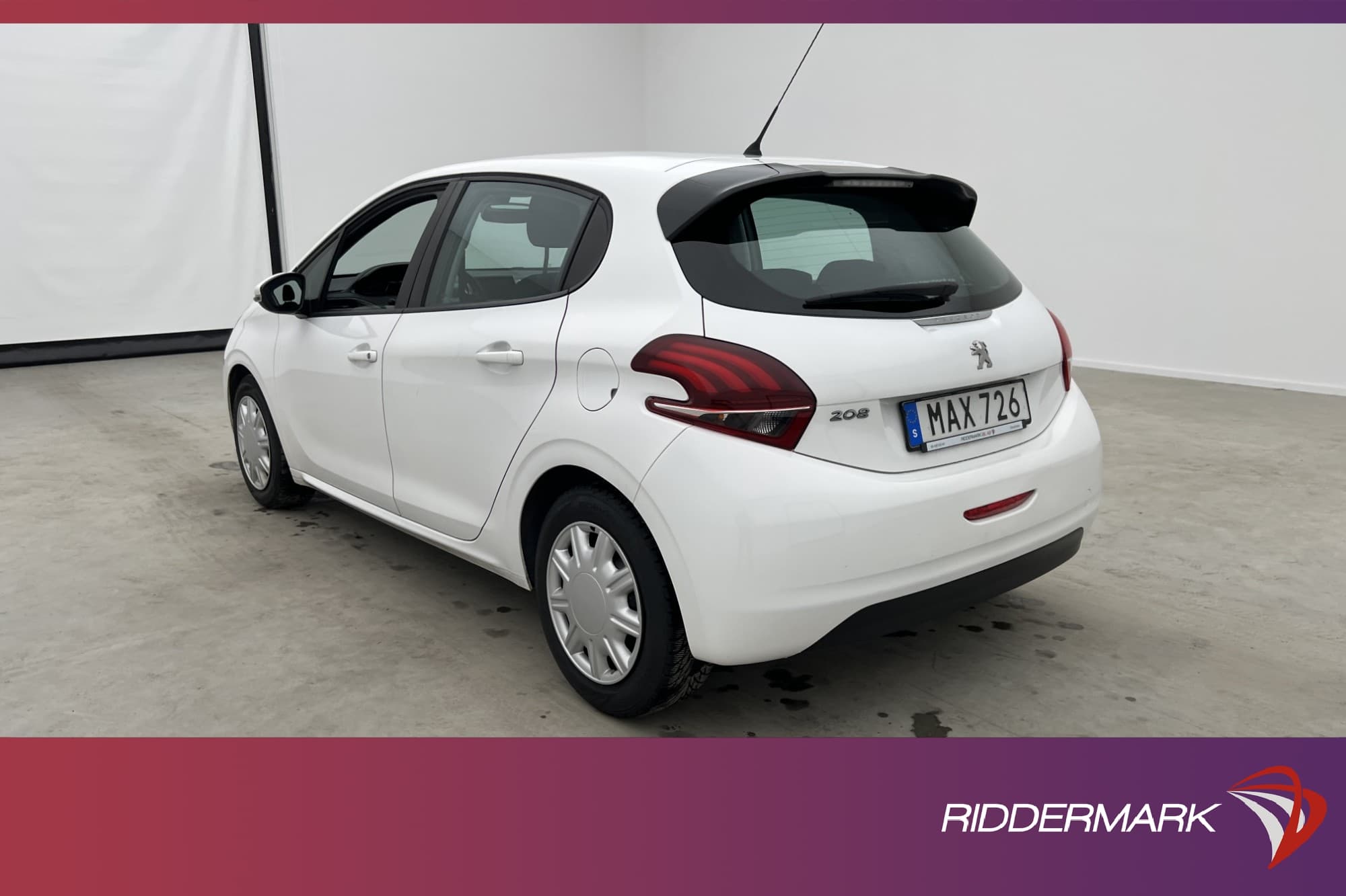 Peugeot 208 1.2 VTi ETG5 82hk