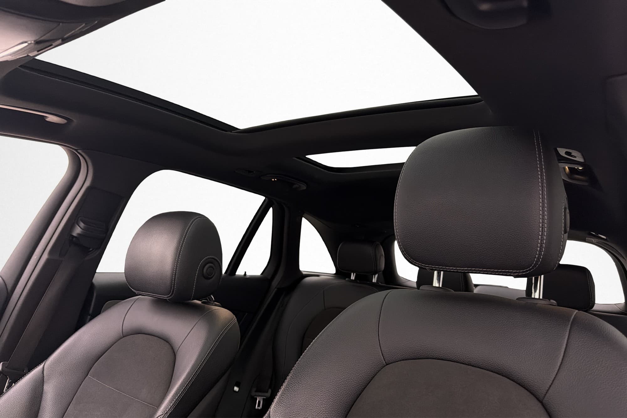 Mercedes-Benz GLC 220 d 4M AMG Line Pano Kamera Navi Drag