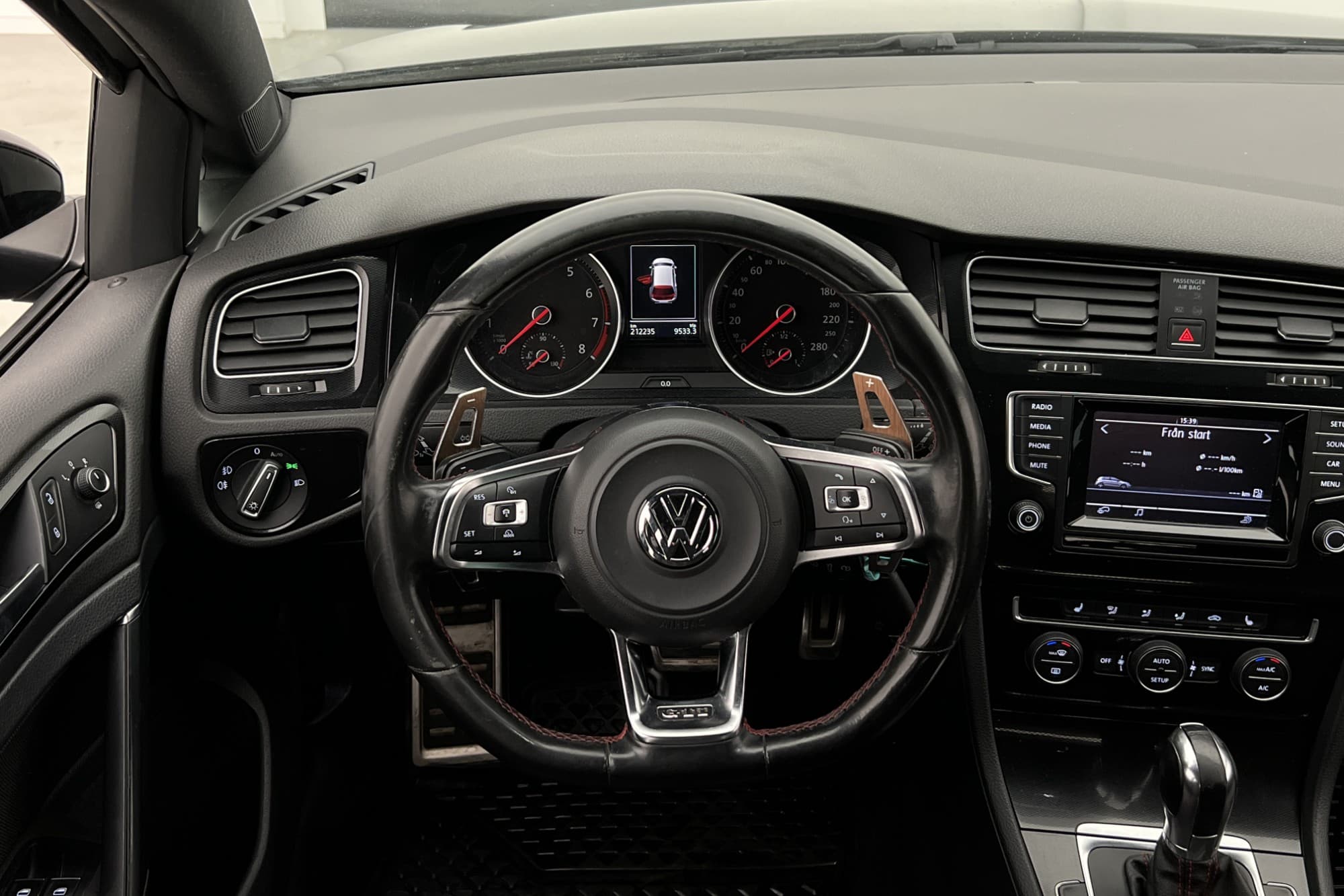 Volkswagen Golf GTI Performance 2.0 TSI DSG 230hk P-Sensor 