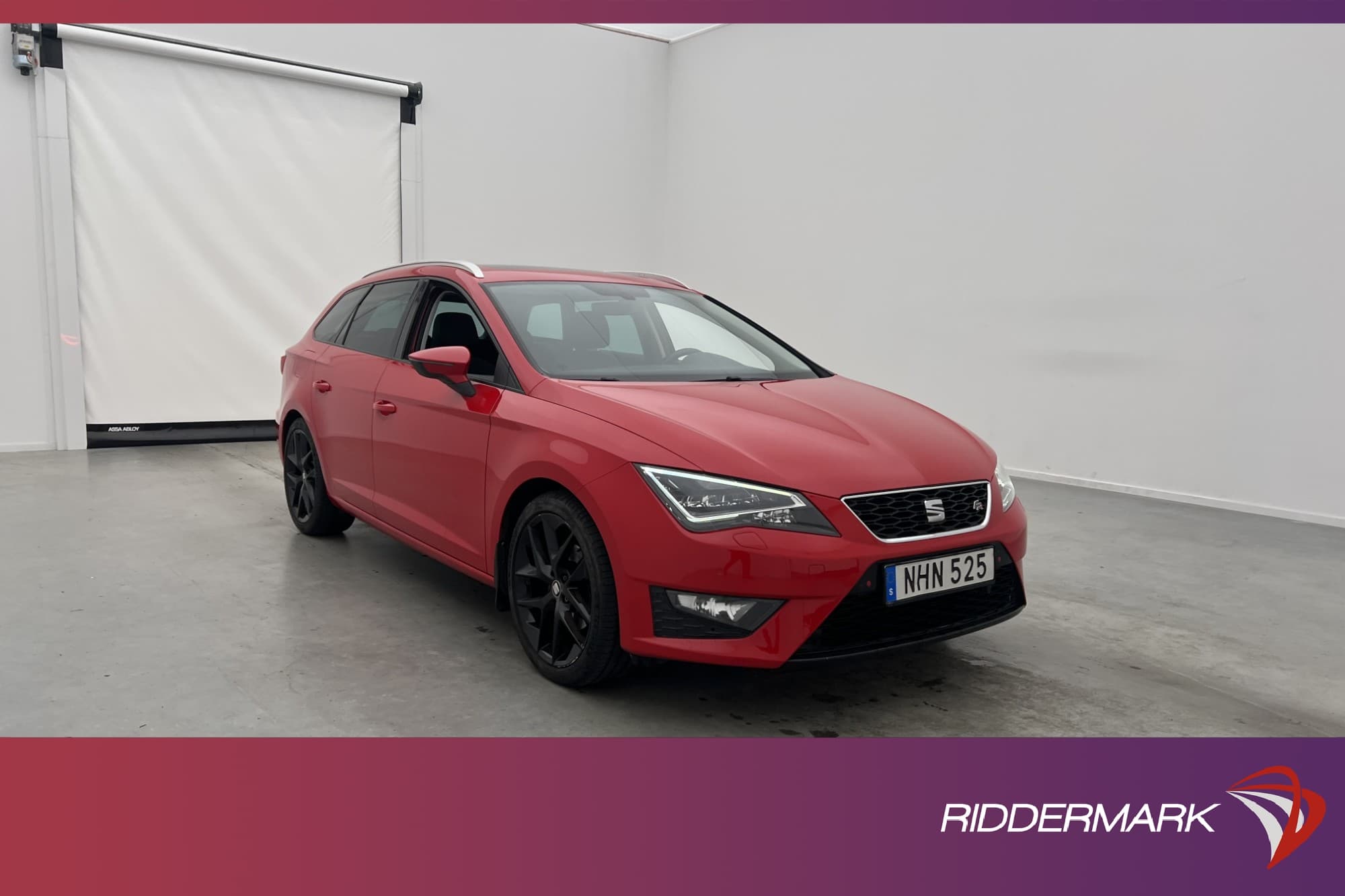 SEAT Leon ST TSI 150hk FR Pano M&K-Värm Kamera CarPlay Drag