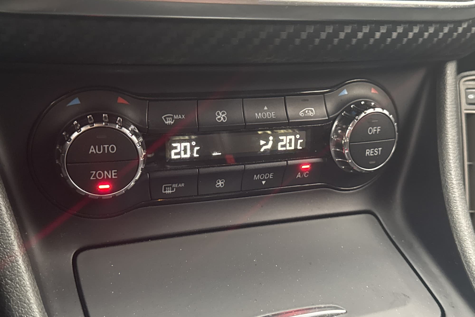Mercedes-Benz A 250 211hk AMG Sport M&K Värm Navigation