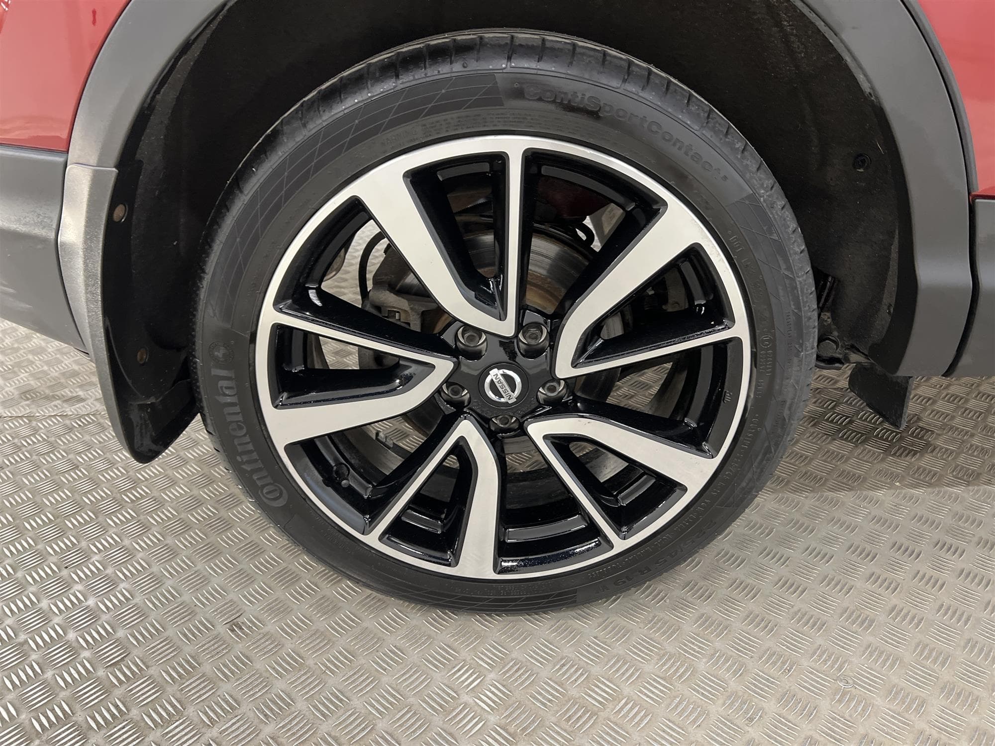 Nissan Qashqai 1.2 115hk 2 Brukare M&K-Värm Pano 360 Navi 