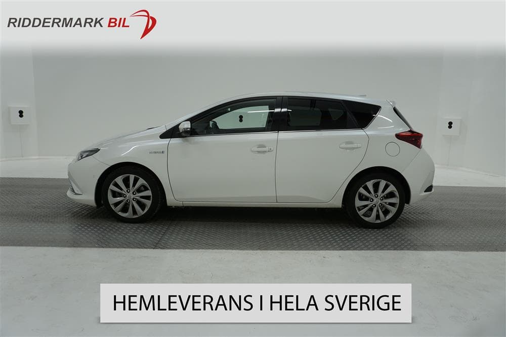 Toyota Auris 1.8 Hybrid 99hk