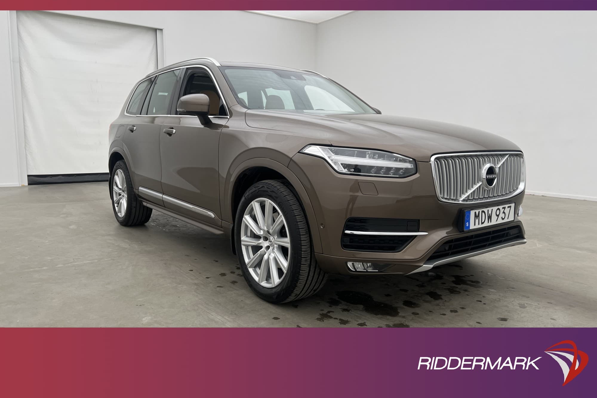 Volvo XC90 D5 AWD Inscription 7-Sits VOC Pano Värm B&W HUD 