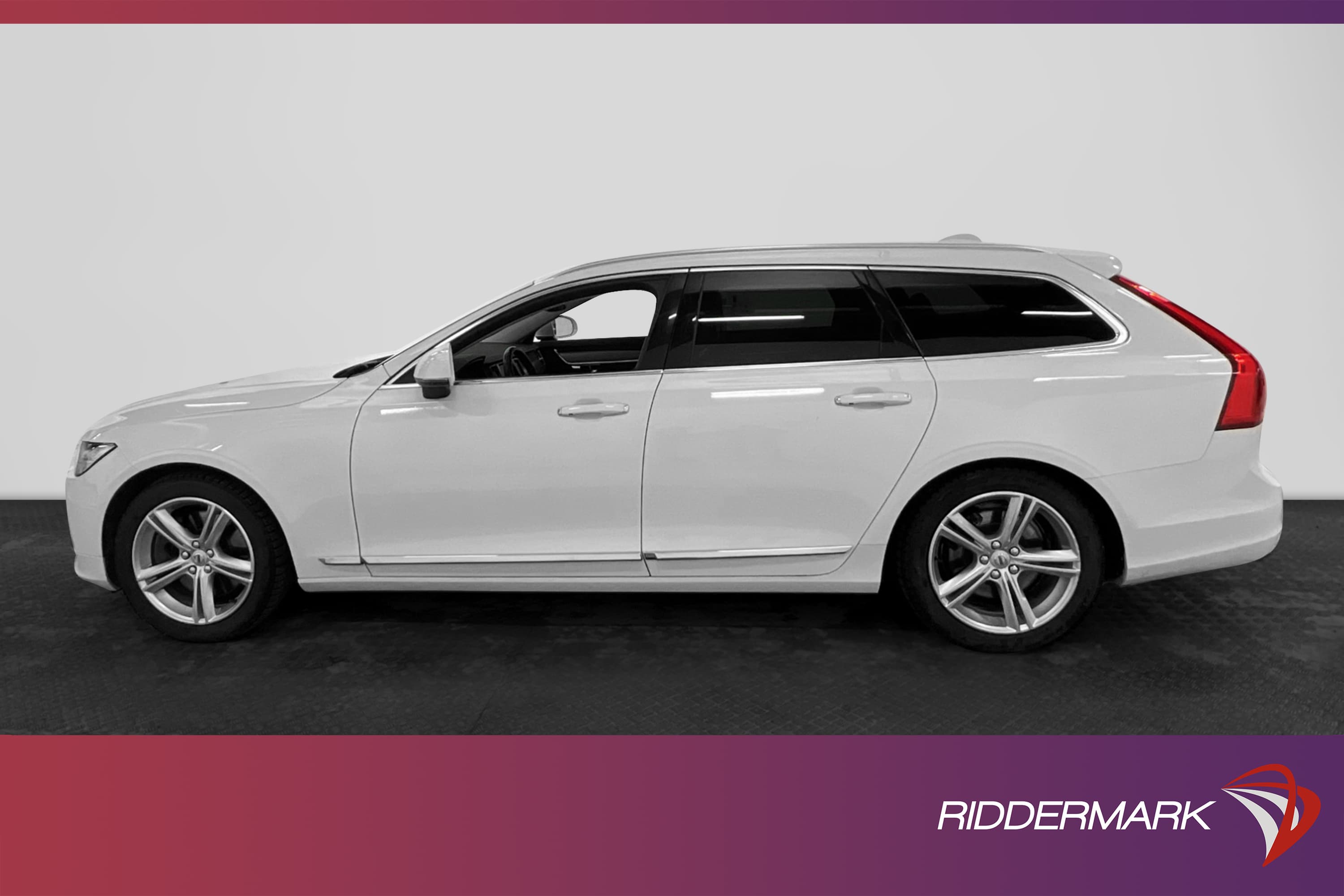 Volvo V90 T4 190hk