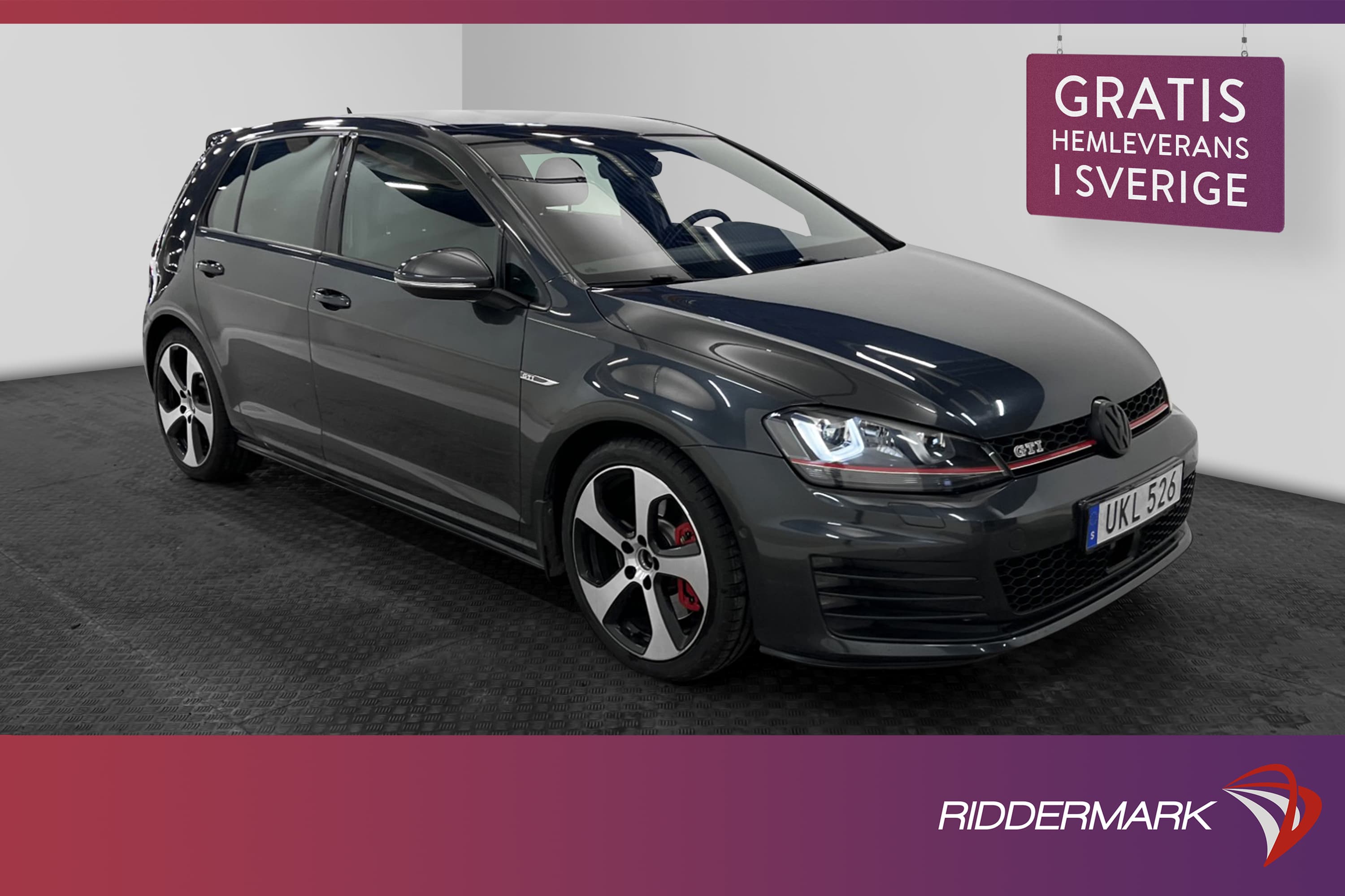 Volkswagen Golf GTI Performance TSI 230hk