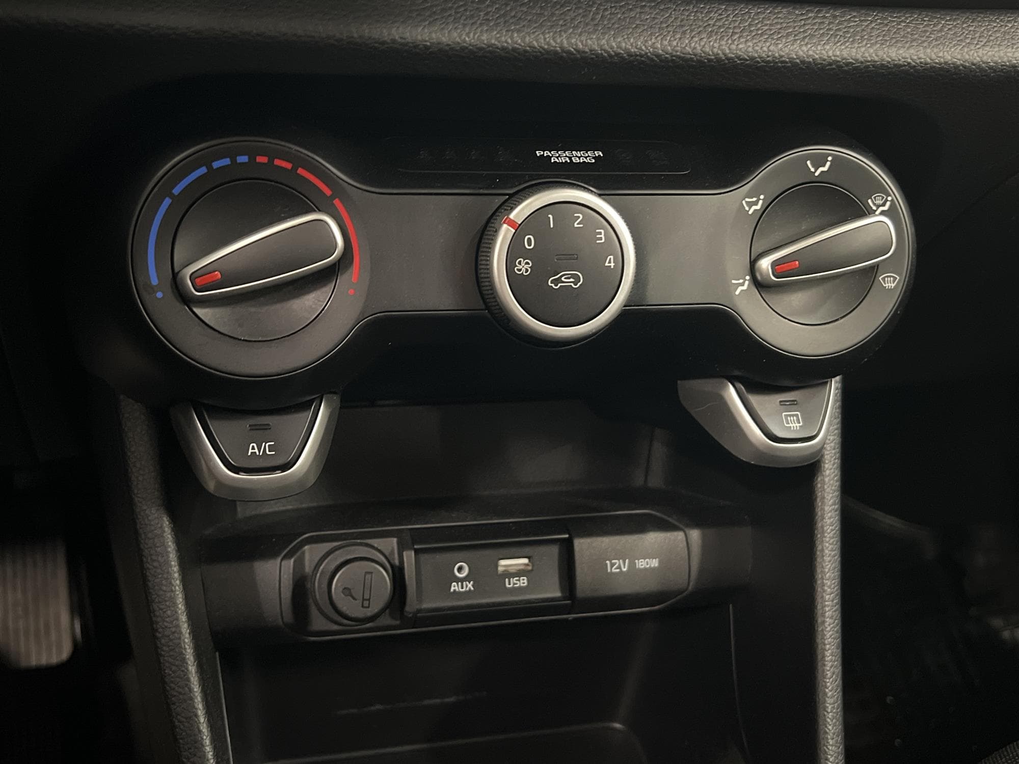 Kia Picanto 1.25 MPI Automat 84hk Kamera Carplay 0,66l/mil