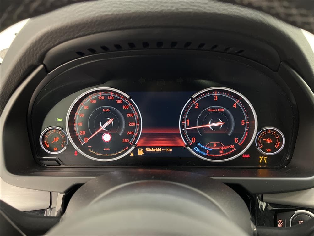BMW X5 xDrive30d 258hk M Sport Pano DVärm Navi H/K HUD SKinninteriör