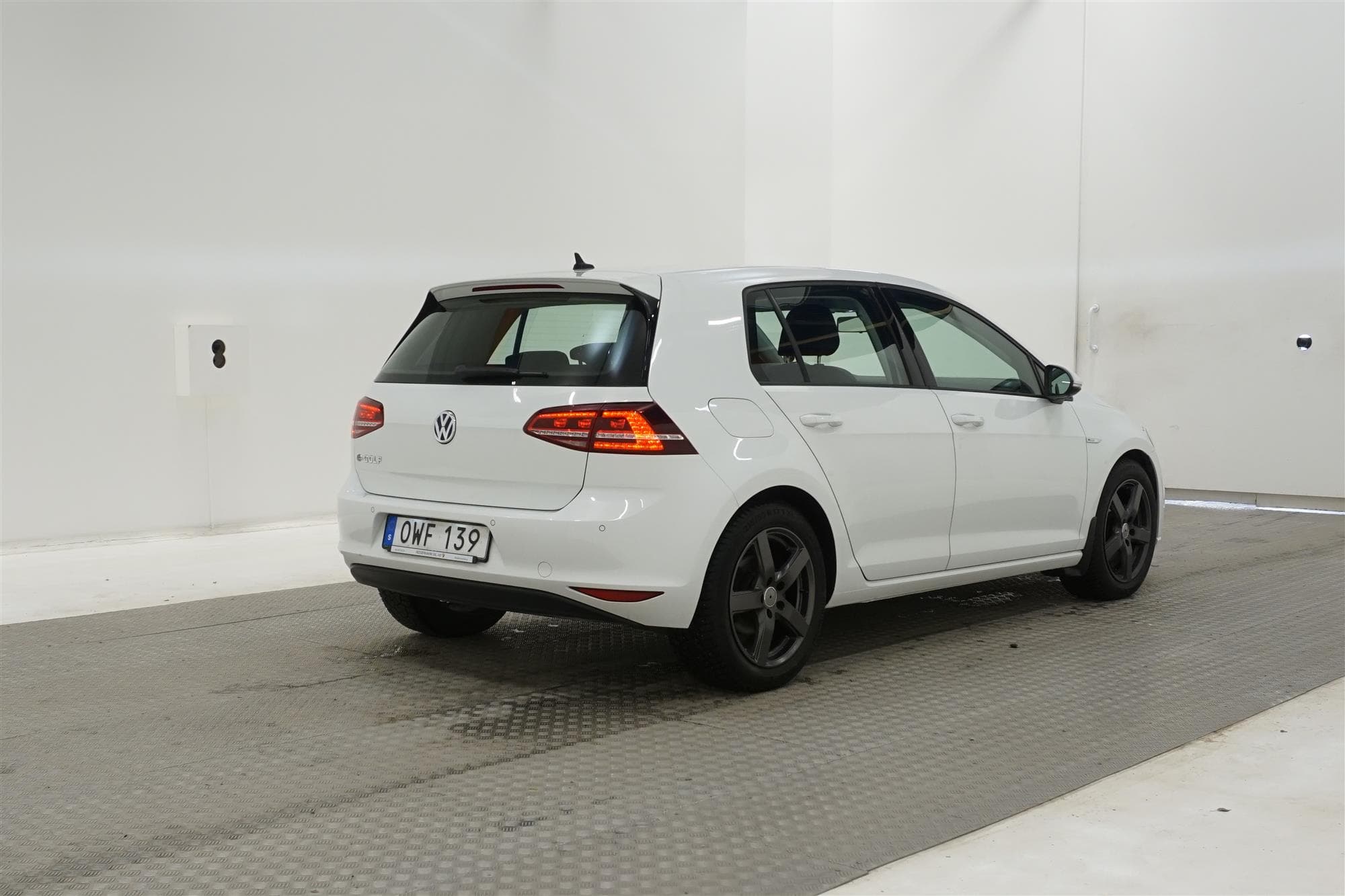 Volkswagen e-Golf 24.2 kWh 115hk