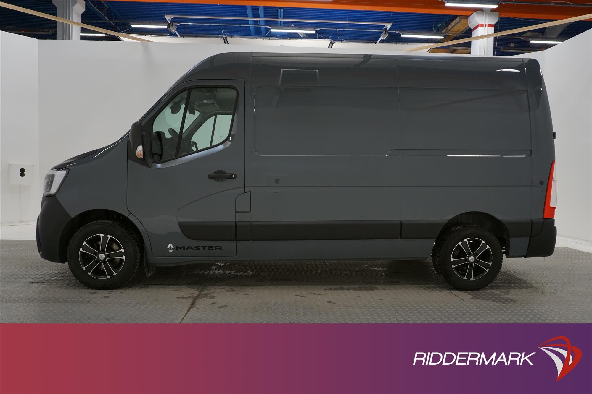 Renault Master 2.3 dCi Automat 180hk L2H2 Värmare Moms