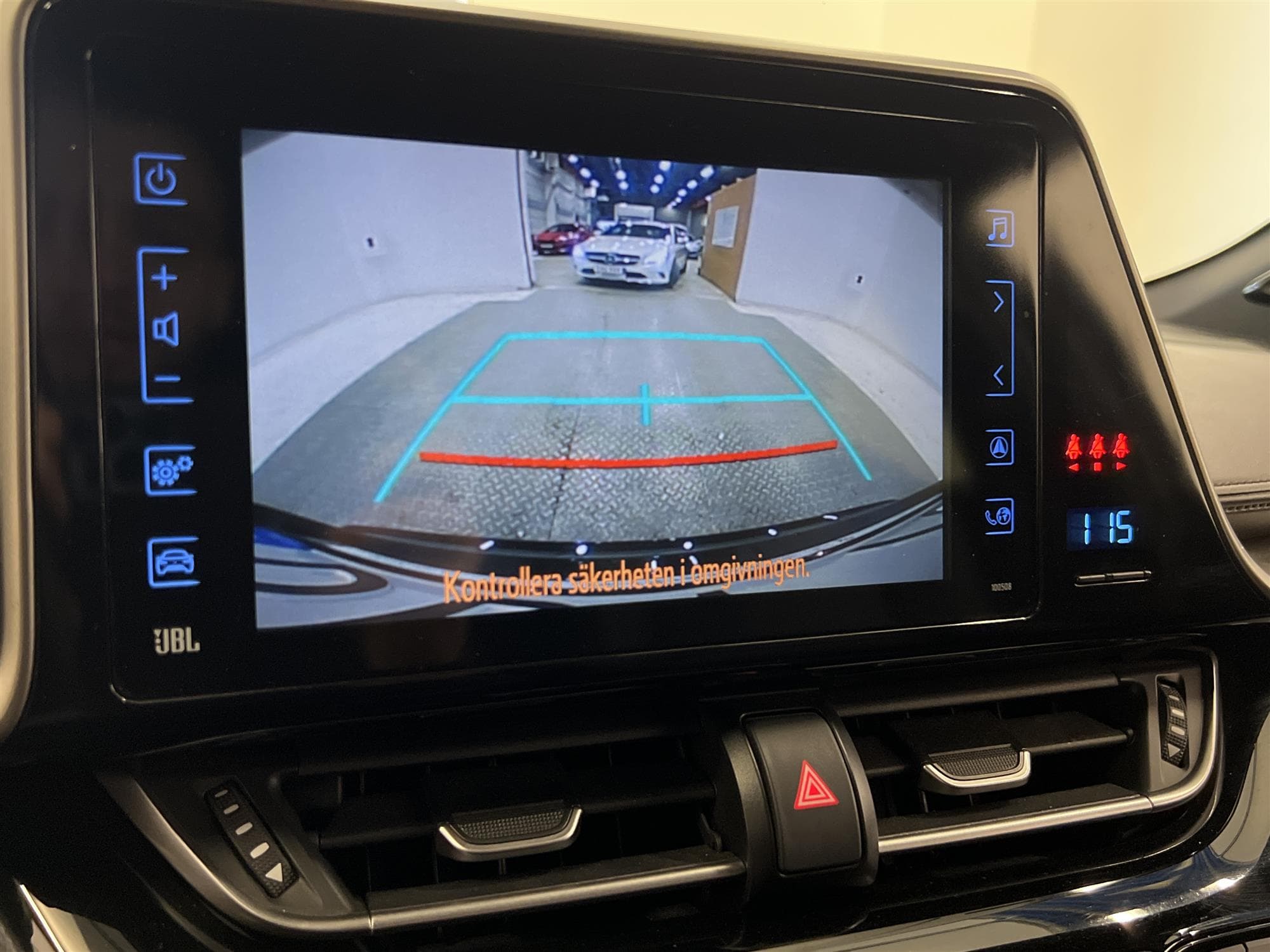 Toyota C-HR Hybrid 122hk JBL B-Kam Executive 0,41L/mil