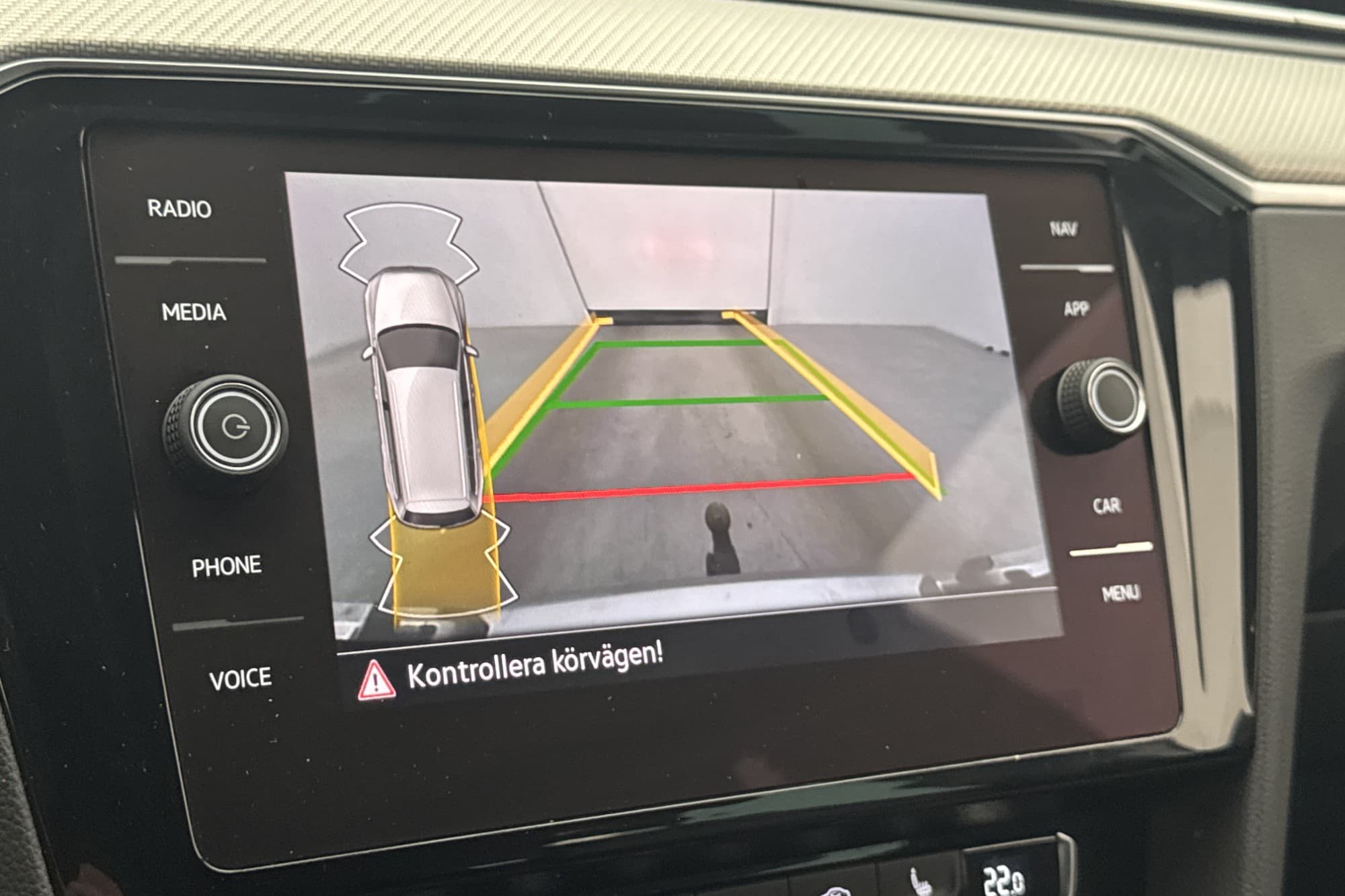 Volkswagen Passat 4M 190hk R-Line D-Värm Cockpit Kamera MOMS