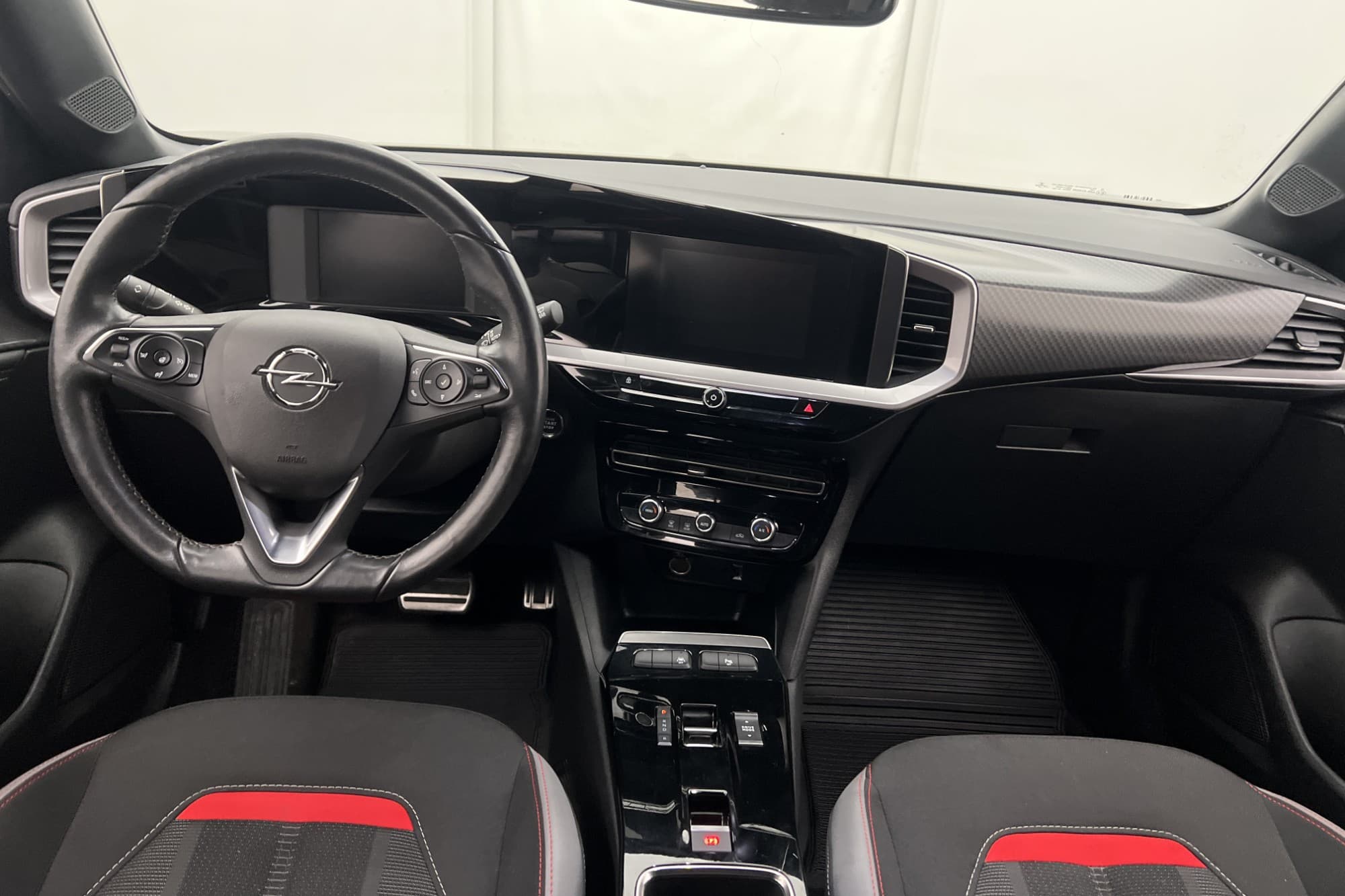 Opel Mokka-e 136hk Backkamera Rattvärme CarPlay MOMS