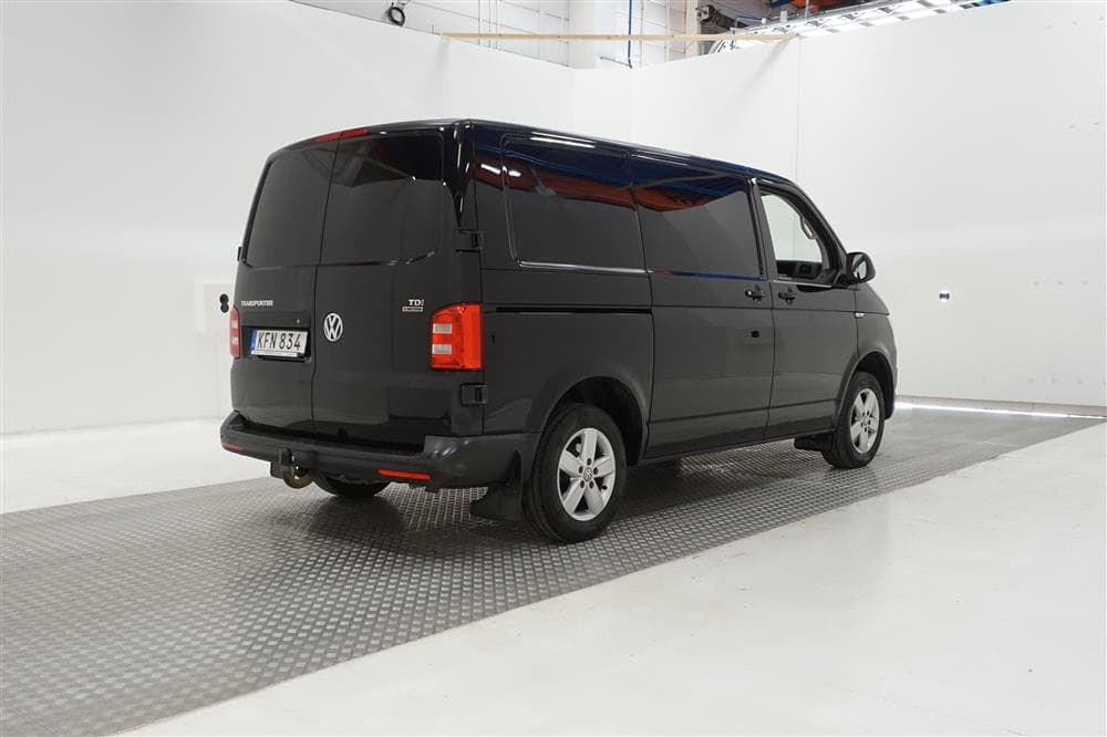 Volkswagen Transporter 2.0 4M 150hk Värmare Dragkrok Moms exteriör