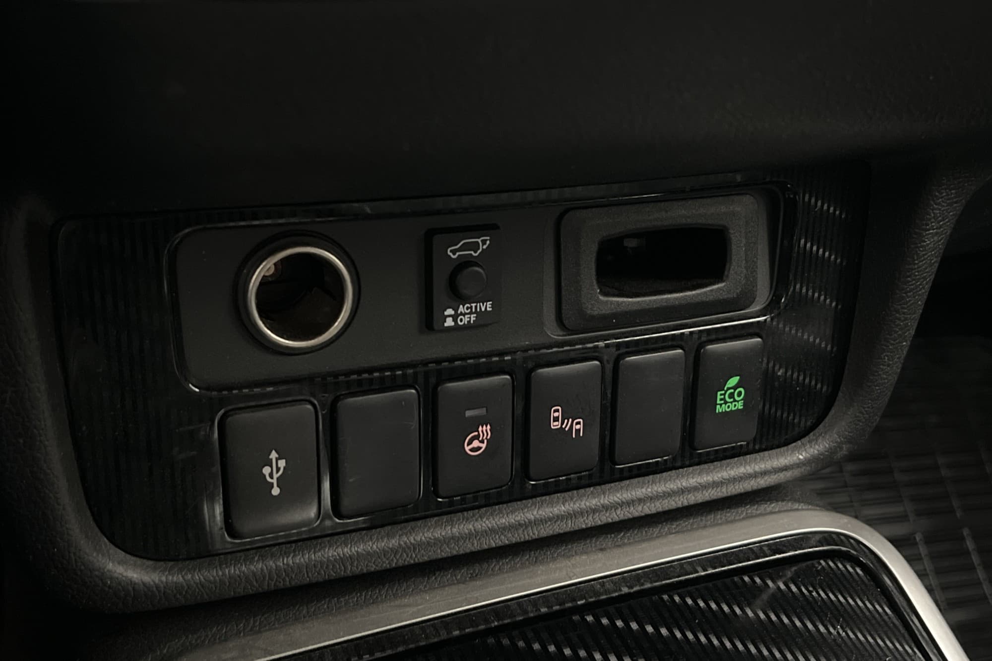 Mitsubishi Outlander PHEV Business Läder Adpt-fart 360° Drag