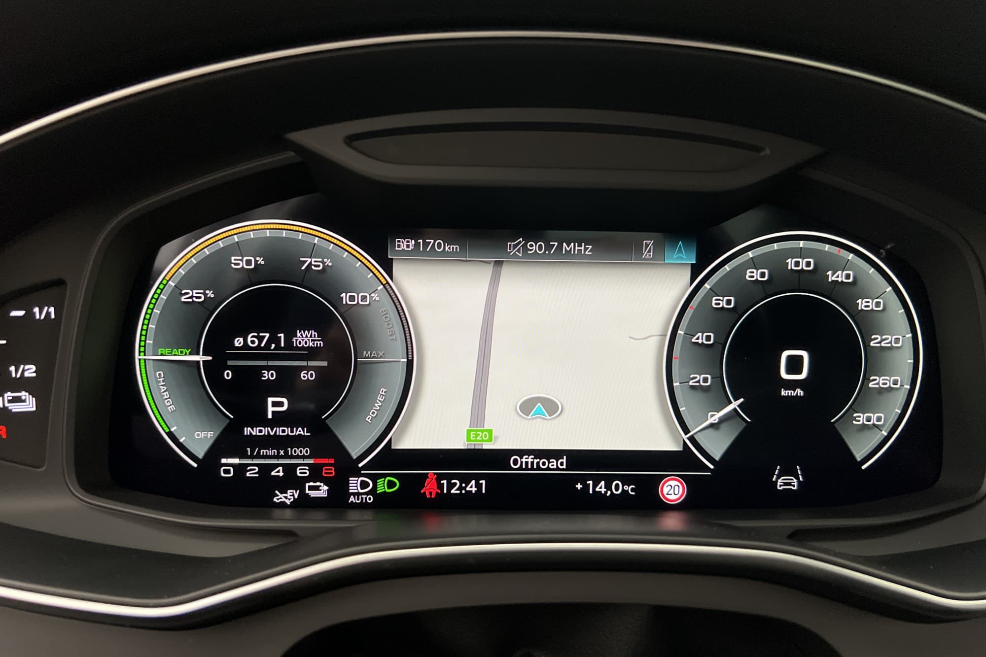 Audi A6 Sedan 55 TFSI e Q 367hk S-Line Takucka B&O HD-Matrix