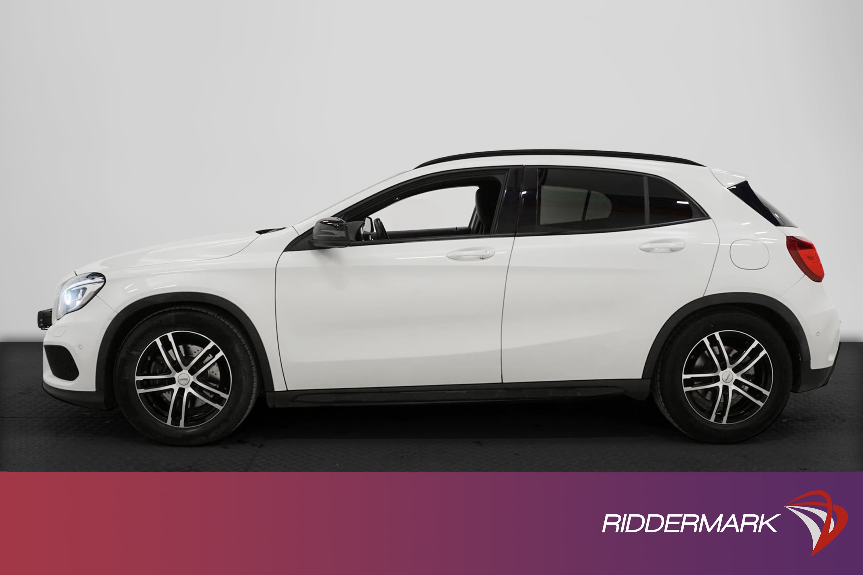 Mercedes-Benz GLA 220 d 4M 177hk