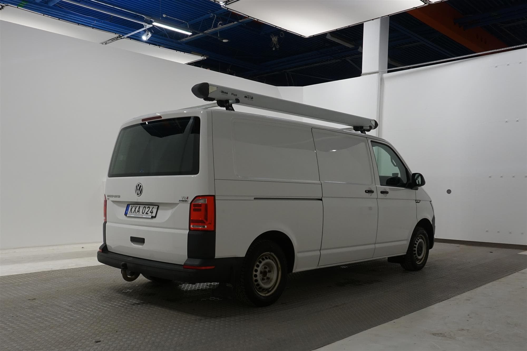 Volkswagen Transporter 2.0TDI L2 Värmare Drag V-Inredd  
