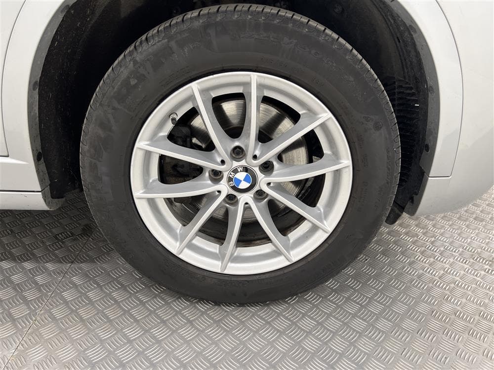 BMW X3 xDrive20d 190hk M Sport M-värm Pano Navi Drag H/Kinteriör