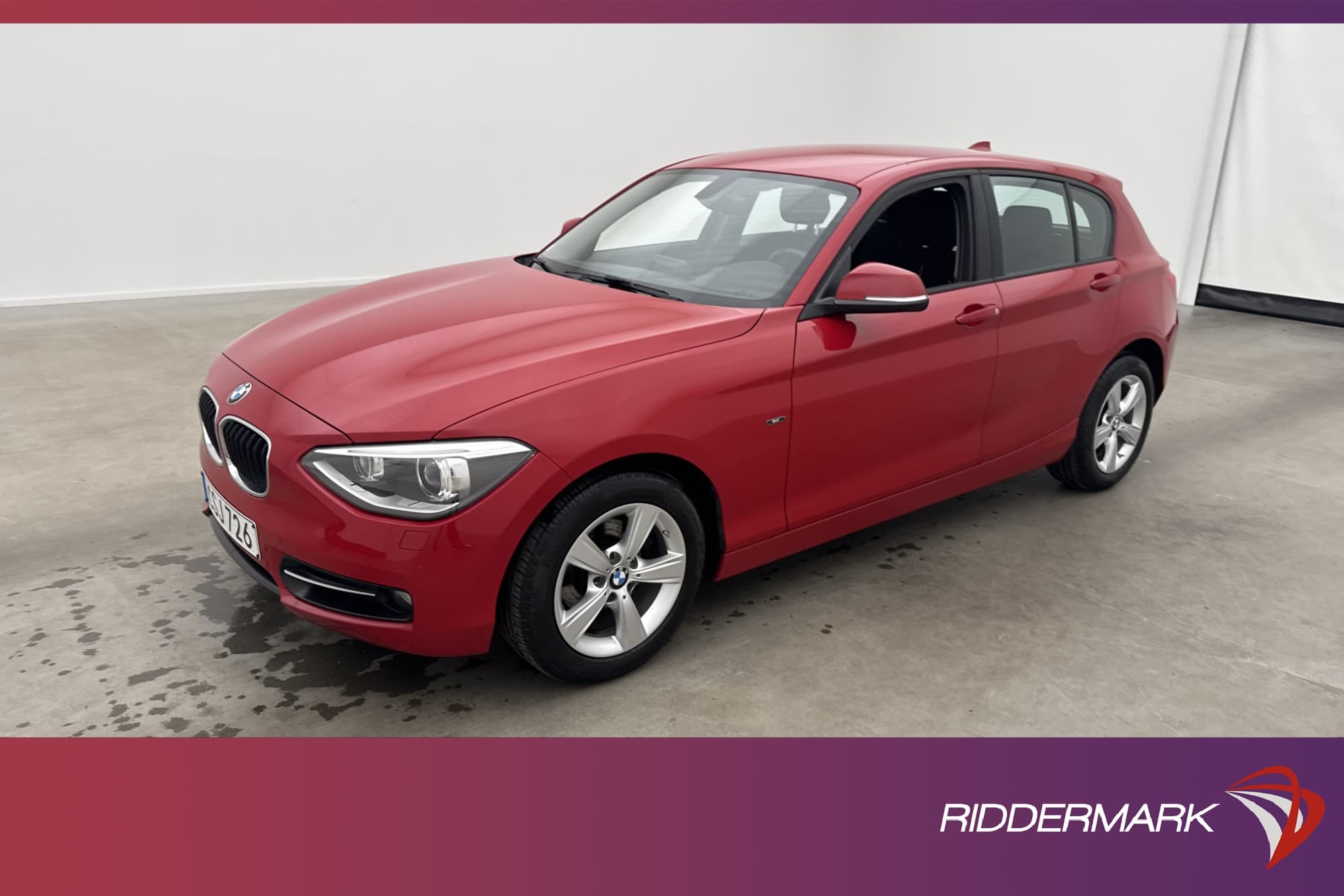 BMW 116 d Sport Line HiFi Kamera Farthållare Keyless-Start