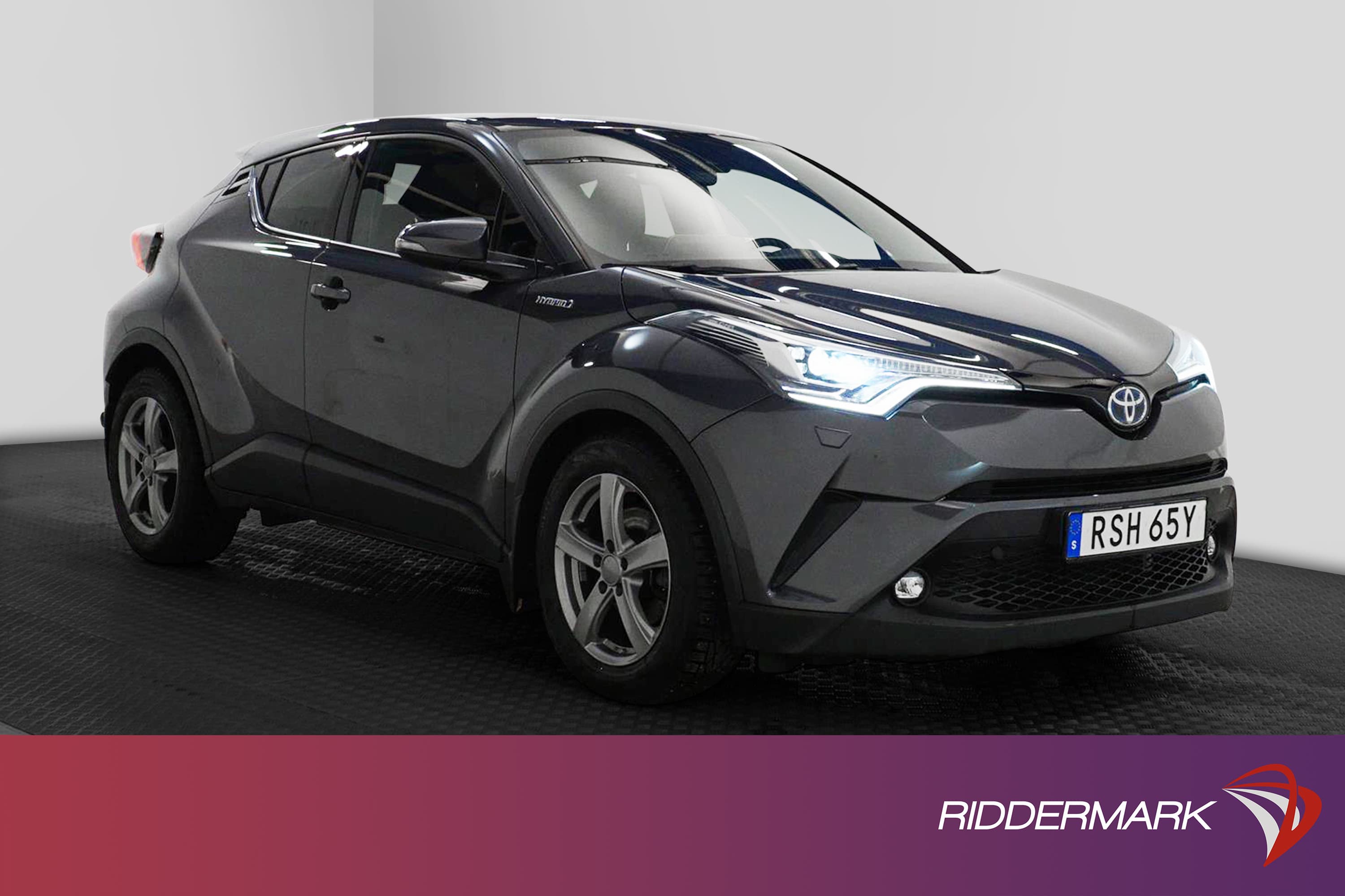 Toyota C-HR Hybrid CVT 122hk Executive