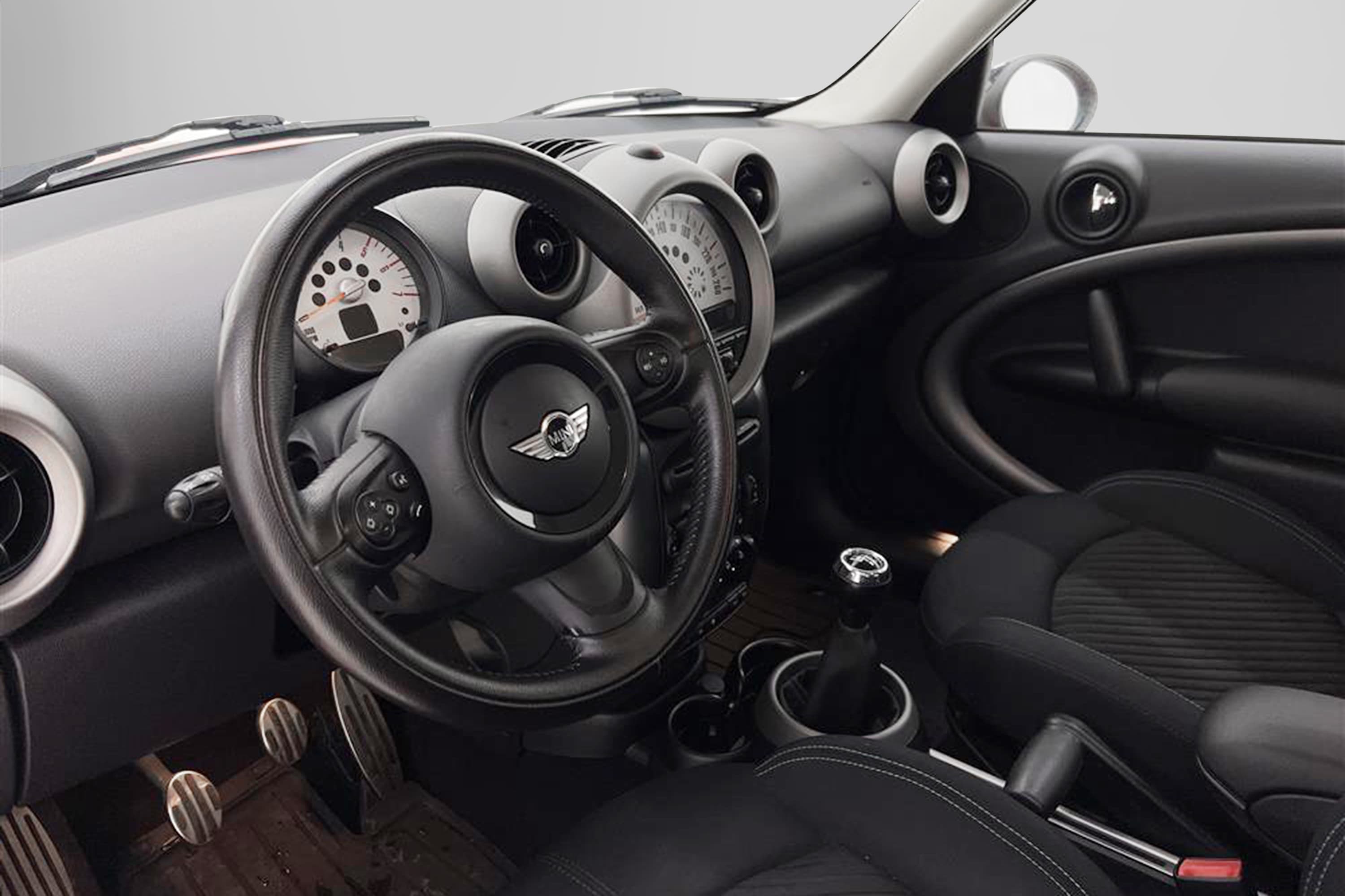 MINI Cooper SD Countryman 143hk Pepper PDC Välserv 0,46l/milinteriör