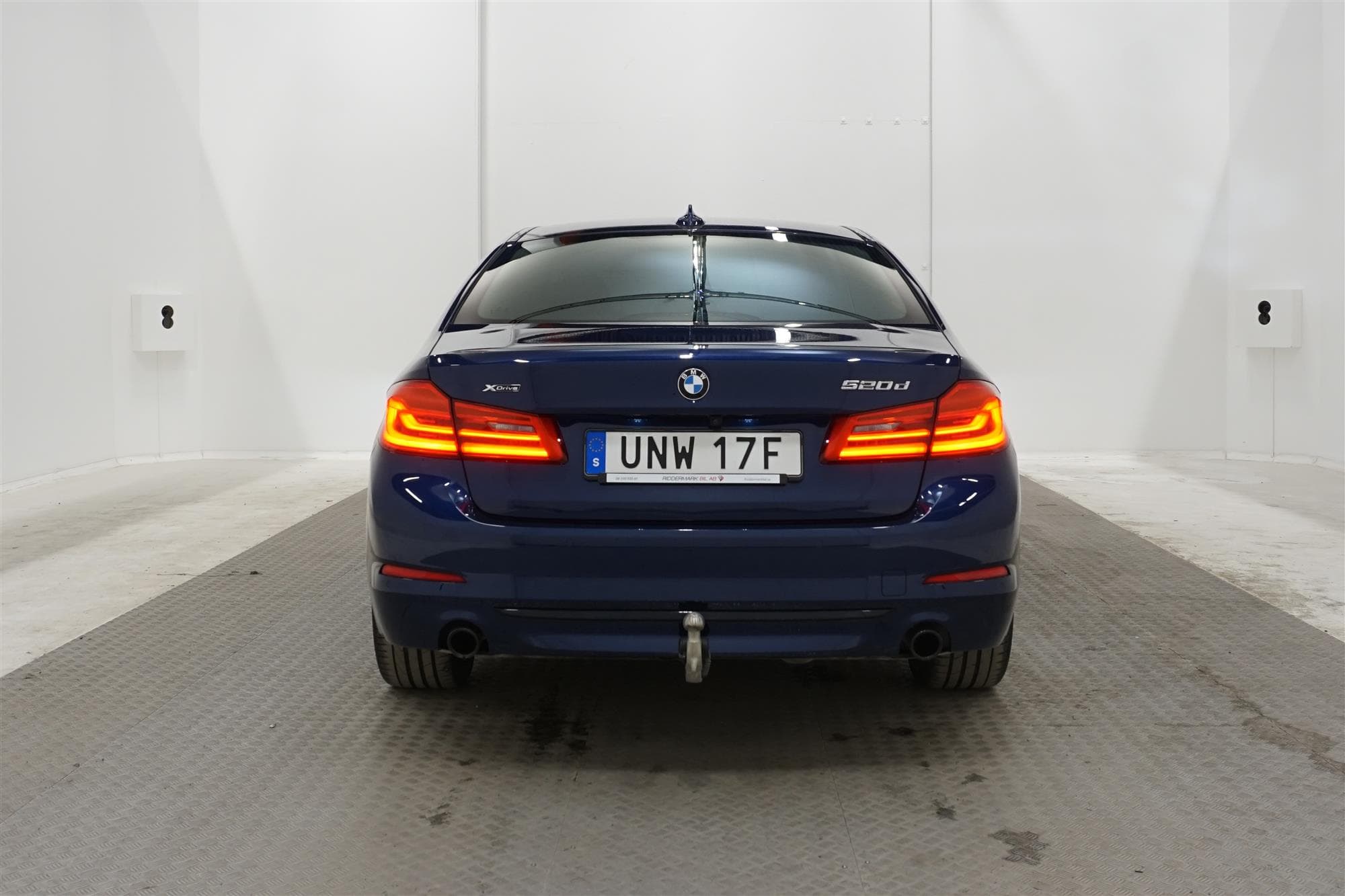 BMW 520 d xDrive 190hk Sportline HiFi Navi Drag 0,47l/milexteriör