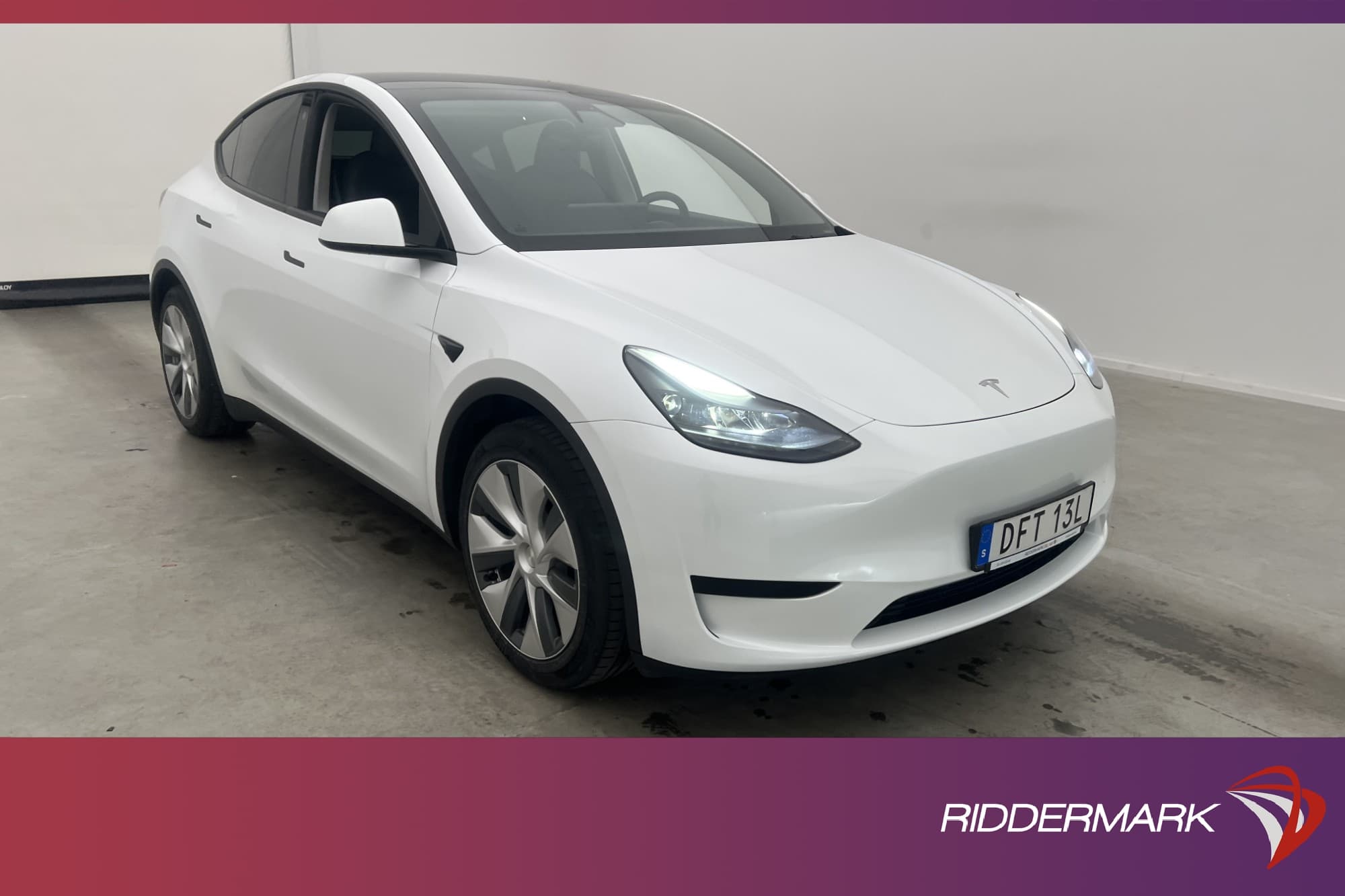Tesla Model Y Standard Range