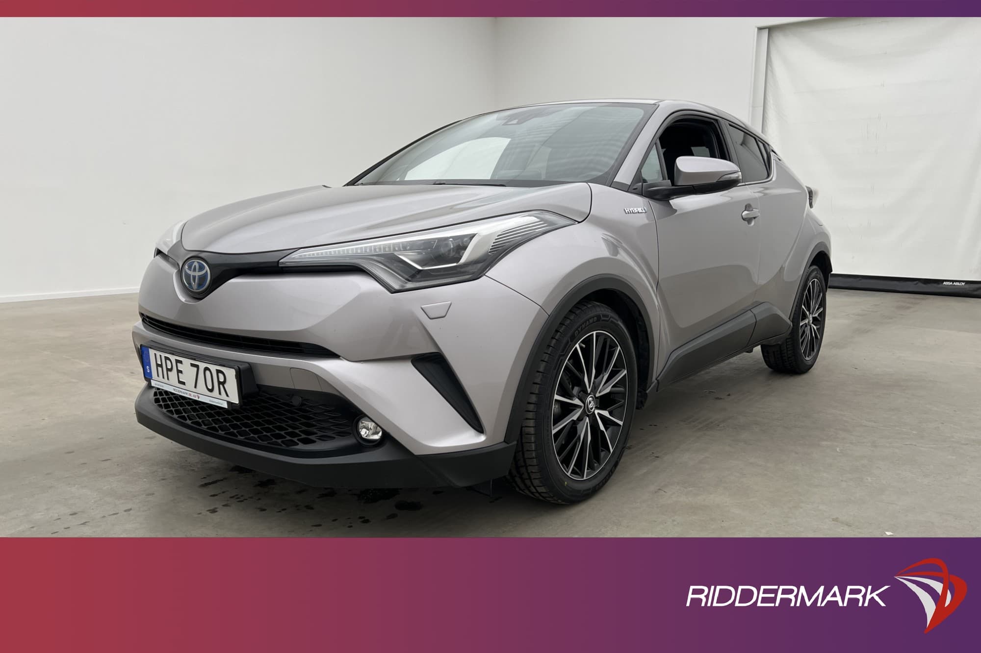 Toyota C-HR Hybrid 122hk Executive JBL Kamera Skinn Navi