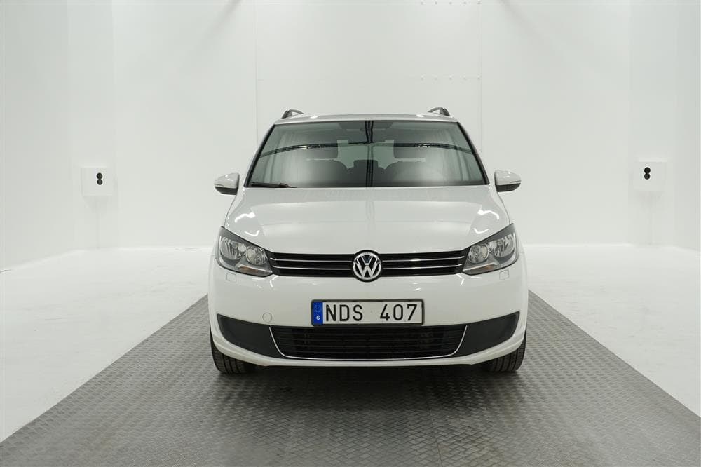 VW Touran 1.4 TGI EcoFuel 150hk 514:- Årsskattexteriör