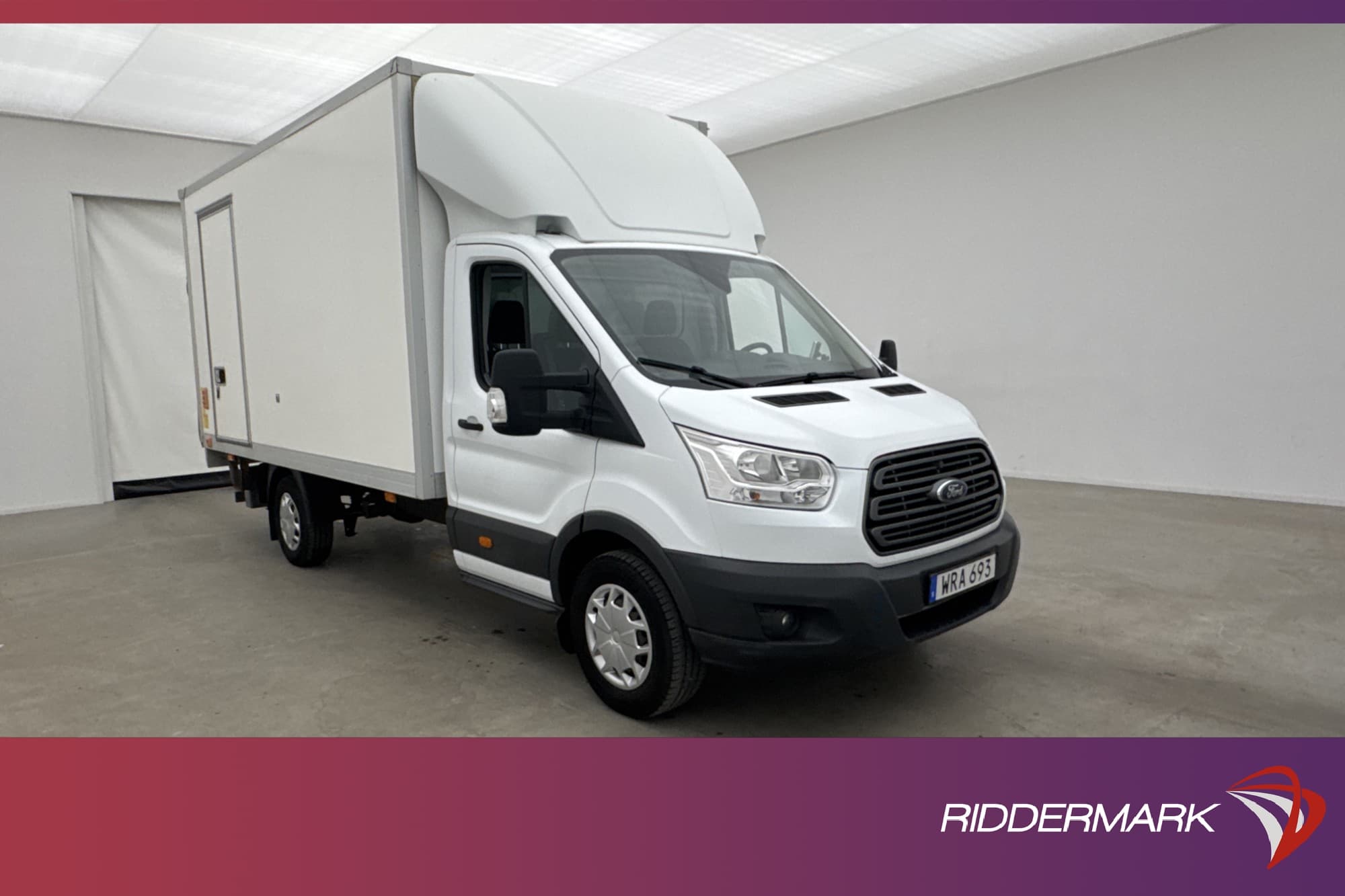 Ford Transit 350 Bakgavellyft