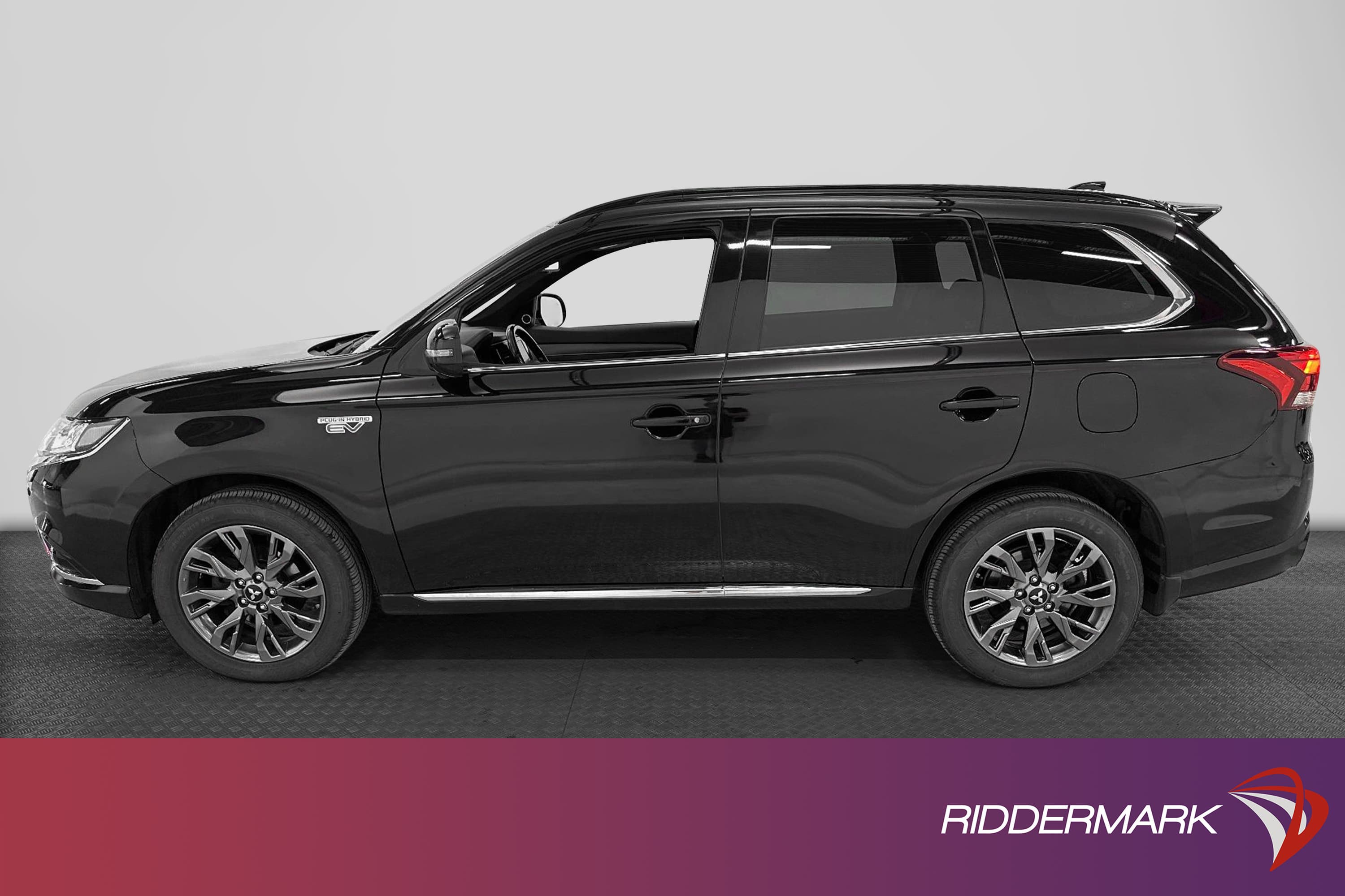 Mitsubishi Outlander PHEV 4WD 203hk