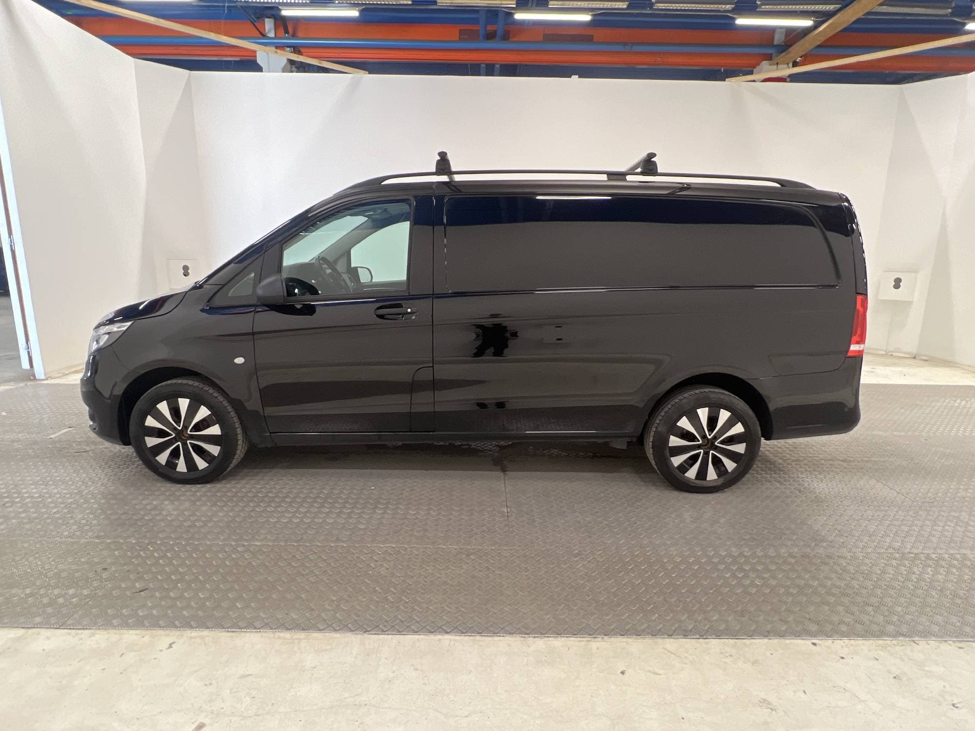 Mercedes-Benz Vito L2 119CDI 4x4 Edition1 Värmare Drag Moms
