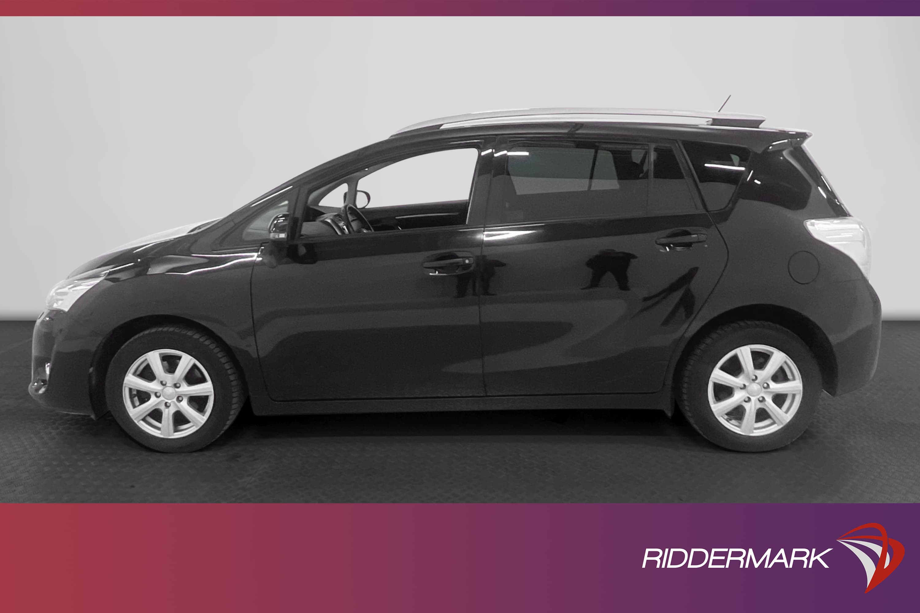Toyota Verso 1.8 147hk
