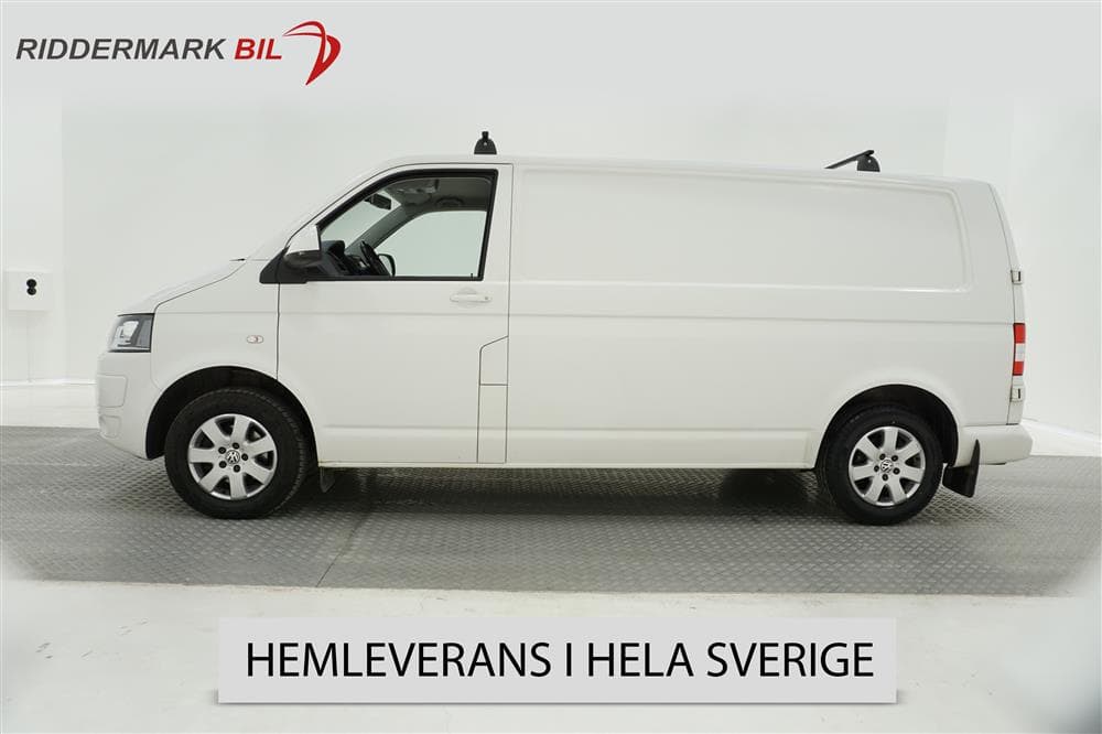 Volkswagen Transporter 2.0 TDI 140hk L2 Värmare Aut Drag