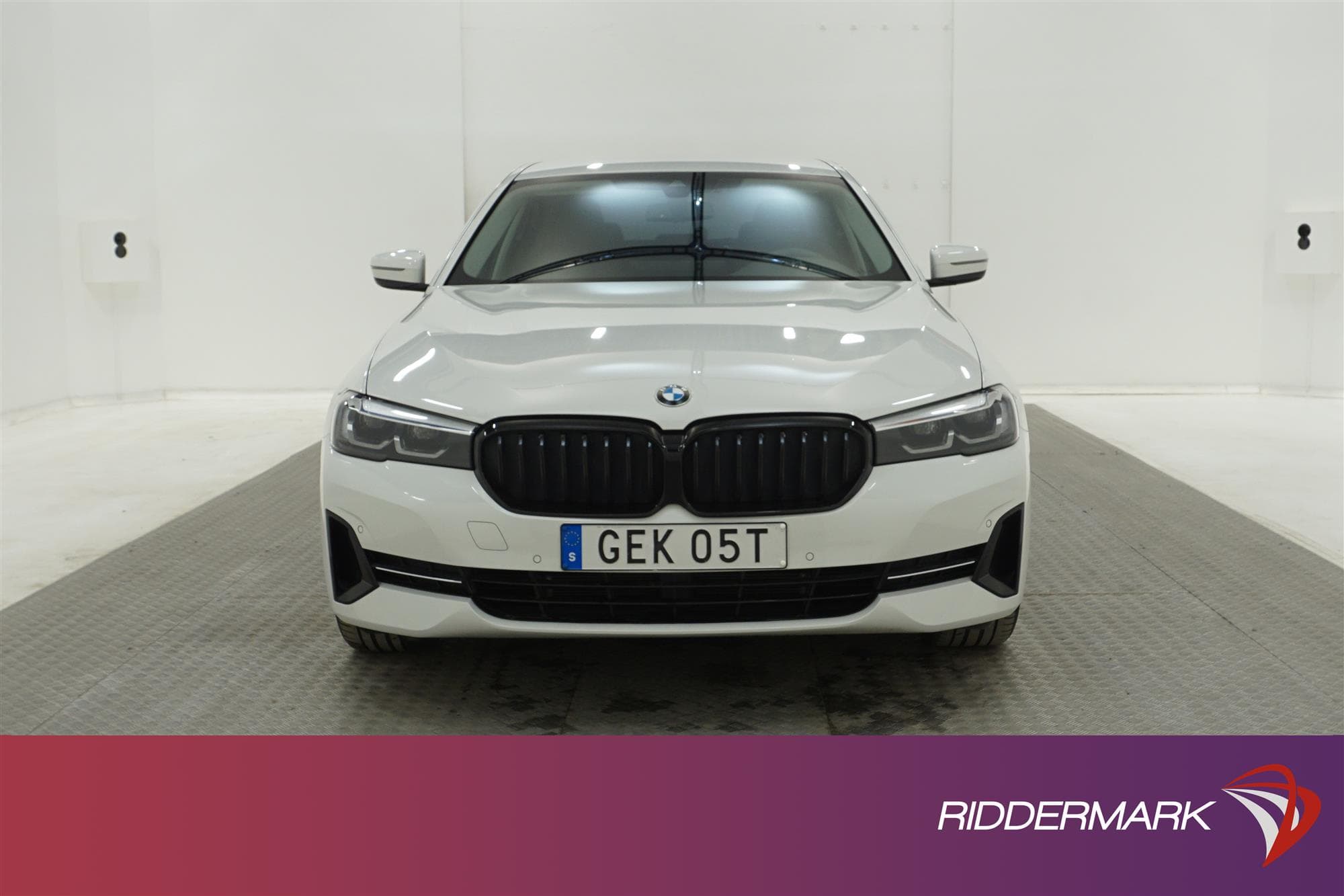 BMW 530e Sedan 292hk Sport Line Skinn Navi Backkamera