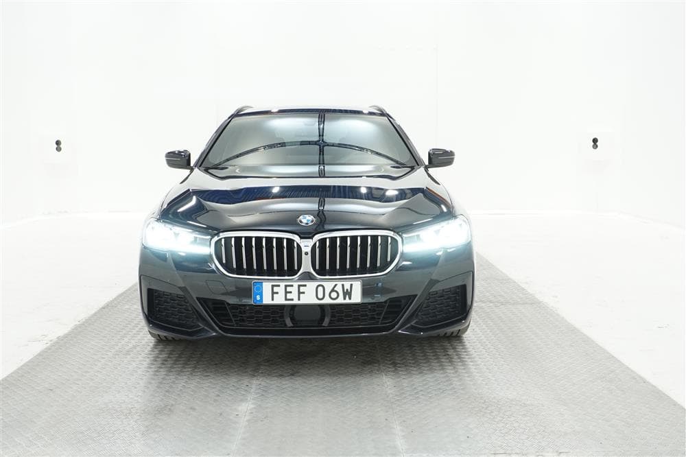 BMW 530e xDrive 12kWh LCI 292hk