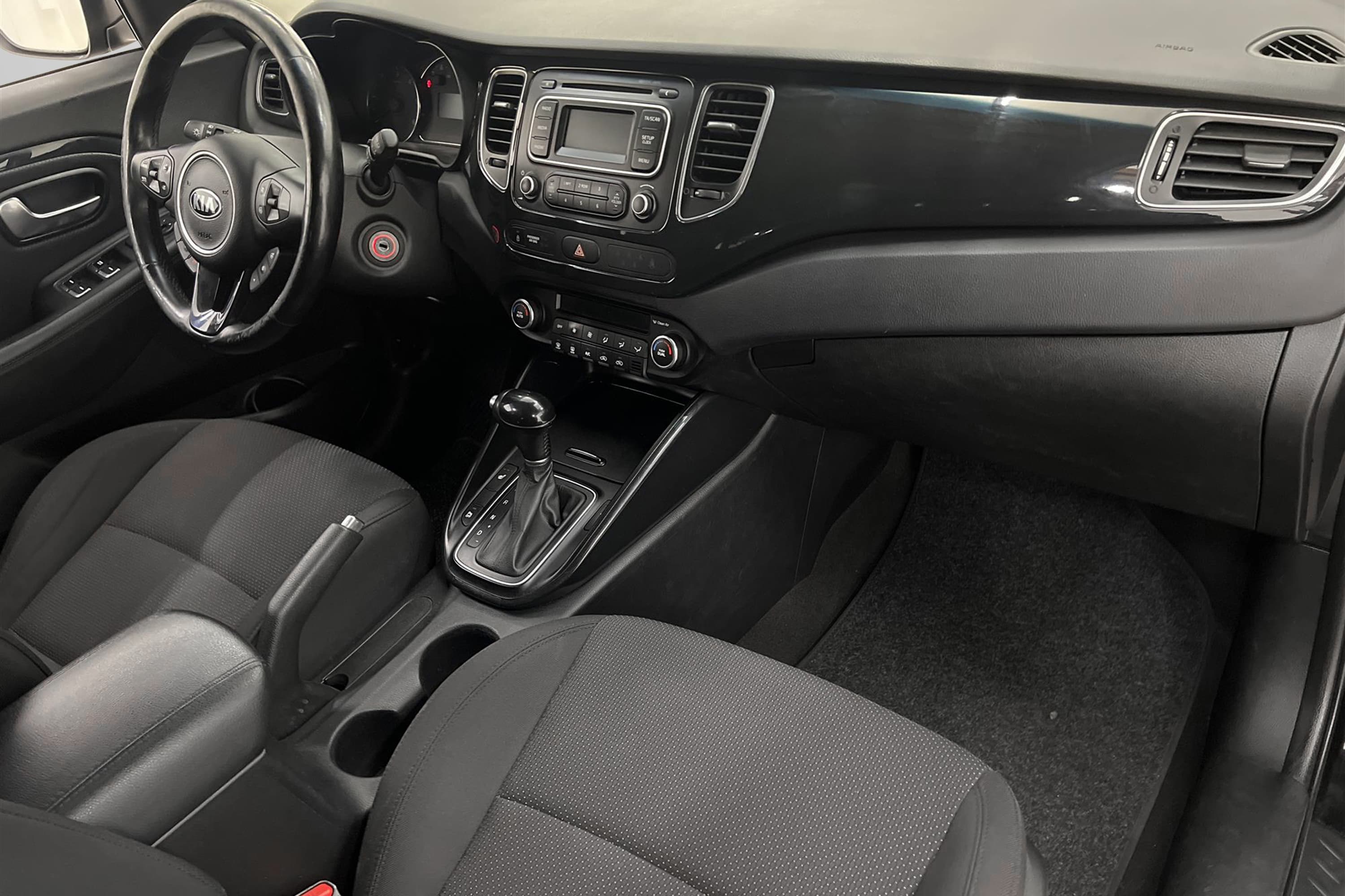 Kia Carens 1.7 136hk GLS 7-sits Sensorer Rattvärme 0,61l/mil
