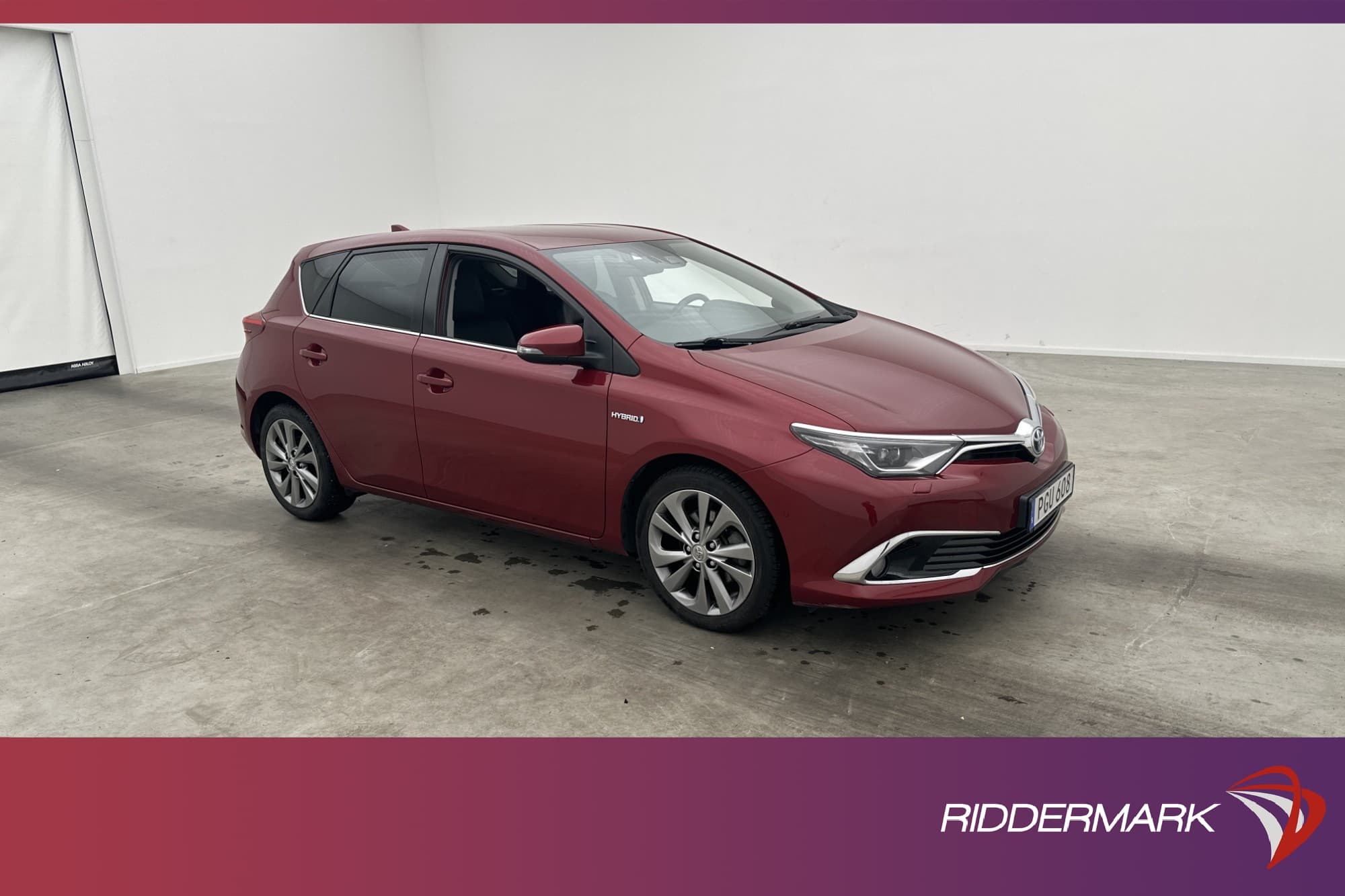 Toyota Auris Hybrid 136hk