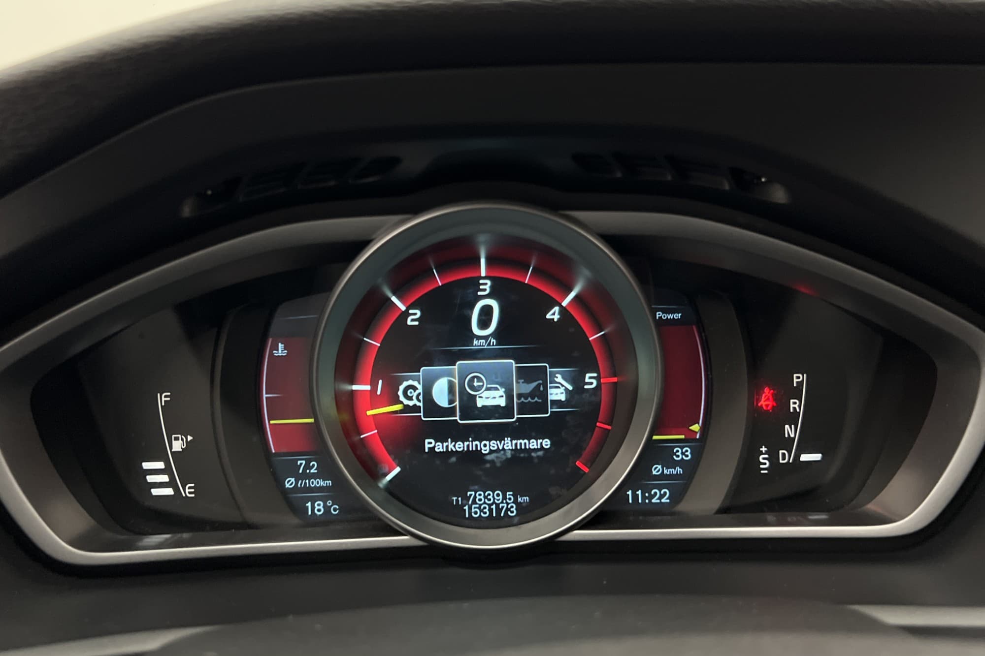 Volvo V40 Cross Country D3 Summum D-Värmare Skinn VOC