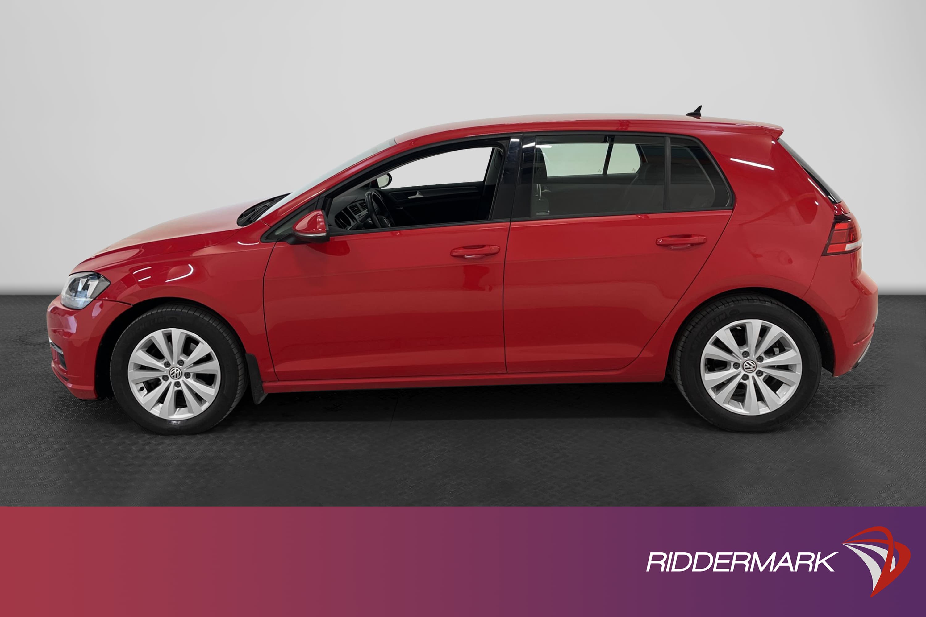 Volkswagen Golf 1.0 TSI