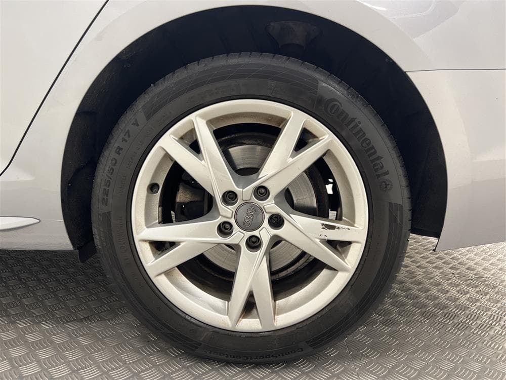 Audi A4 2.0 TDI Quattro 190hk Proline Sensorer 0,44l/milinteriör