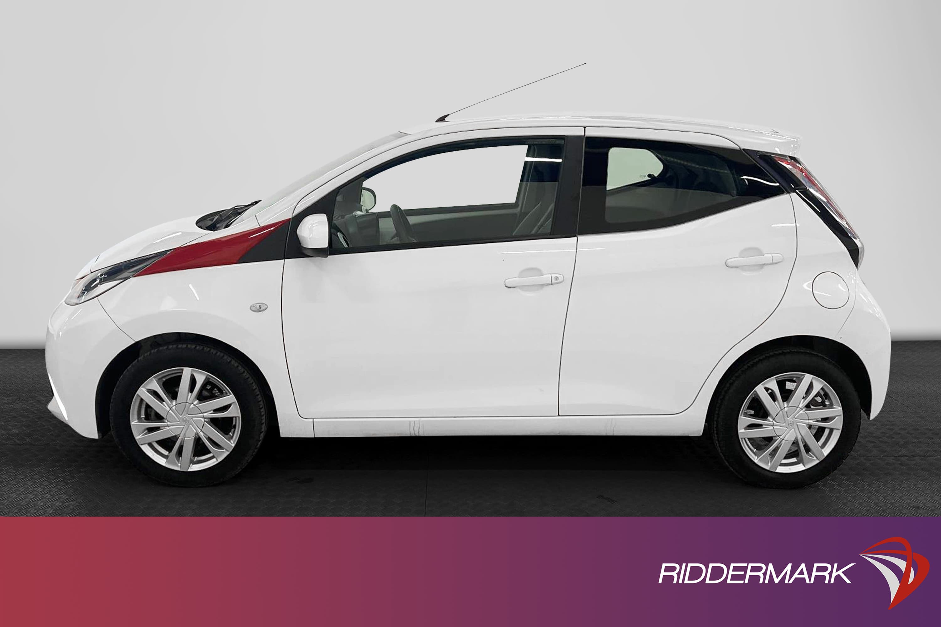Toyota Aygo 1.0 VVT-i 69hk 1 Bruk