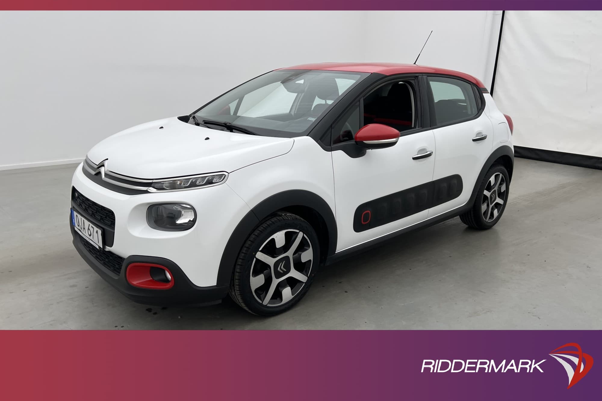 Citroën C3 1.2 PureTech 110hk Shine P-Sensorer Farthållare