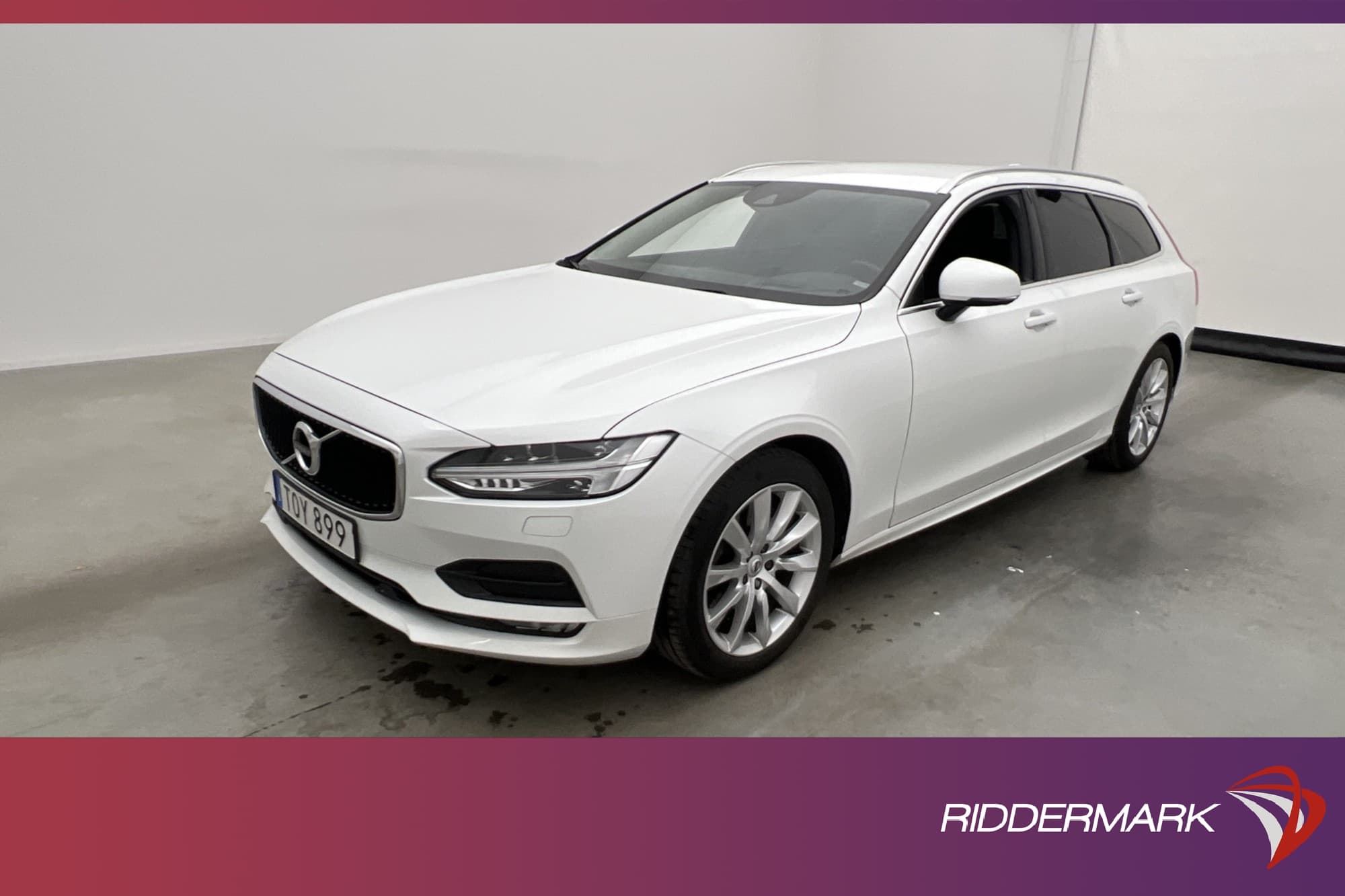 Volvo V90 T4 190hk