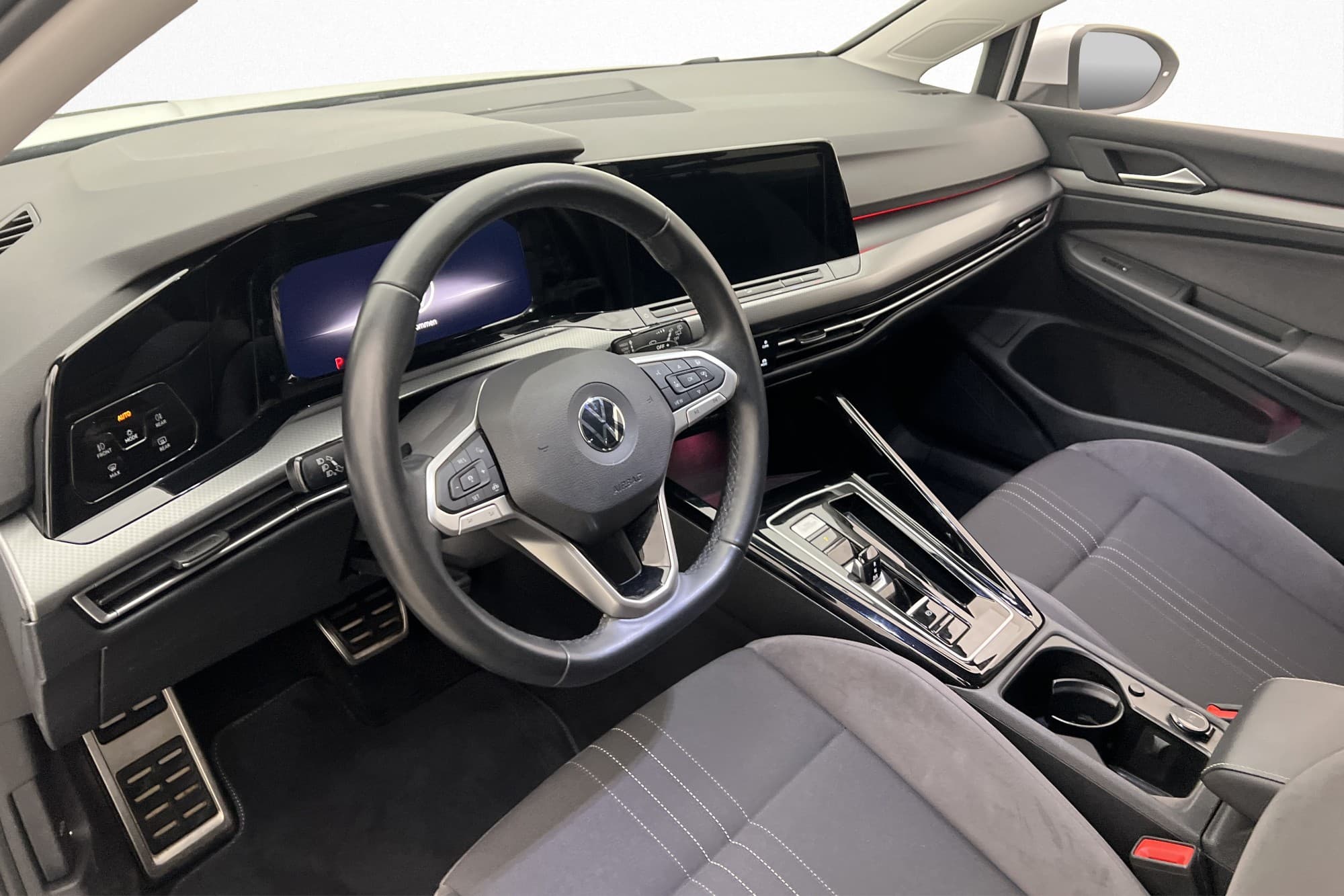 Volkswagen Golf Alltrack 2.0 TDI 200hk 4M MOMS Värmare Drag