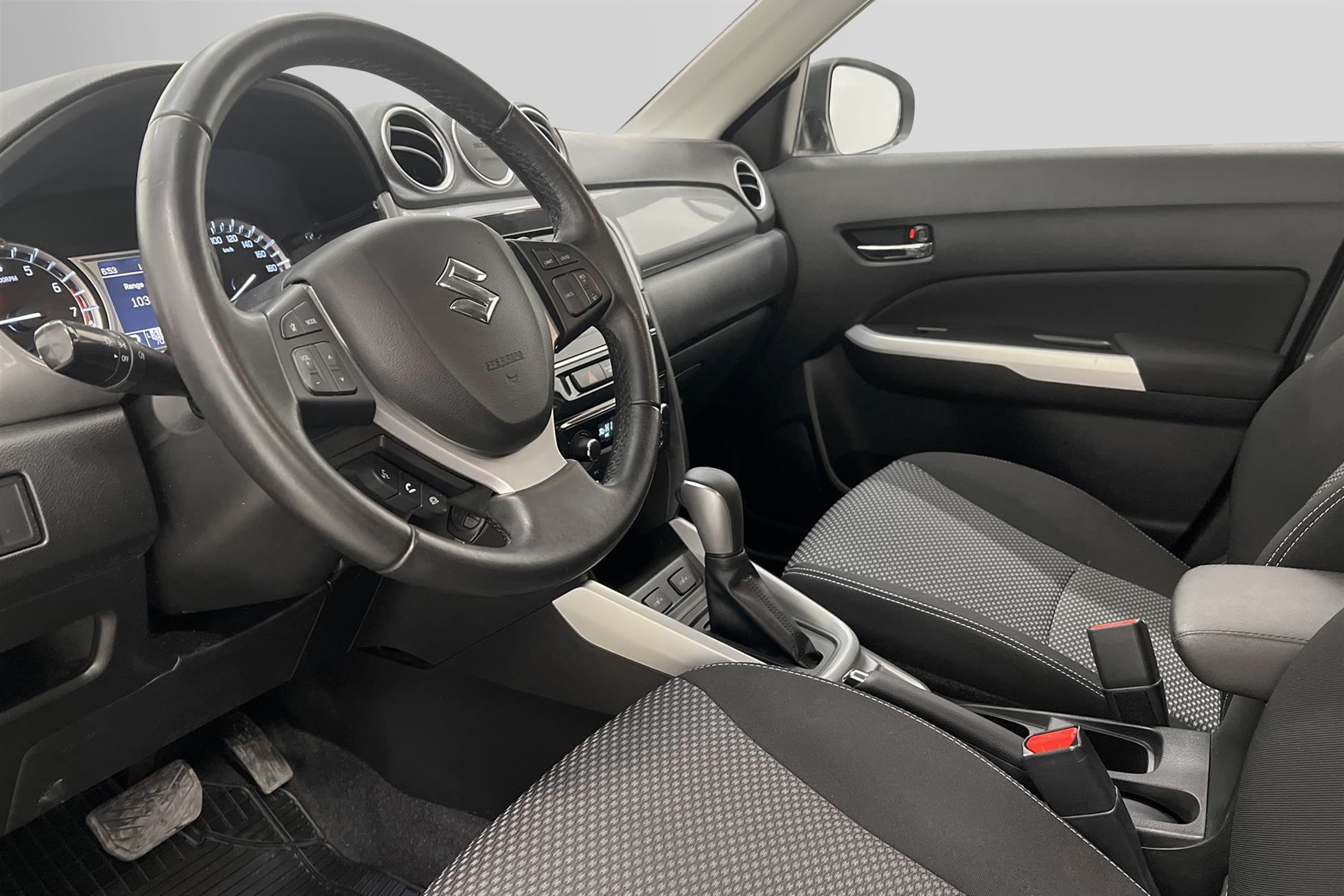 Suzuki Vitara 1.6 120hk Motorvärm B-Kam Nyservad 0,49L/mil