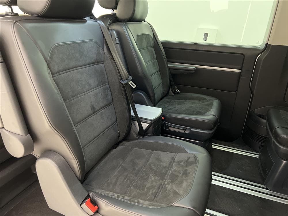 Volkswagen Multivan 2.0TDI Aut 4M Highline 204hk Dynaudio interiör