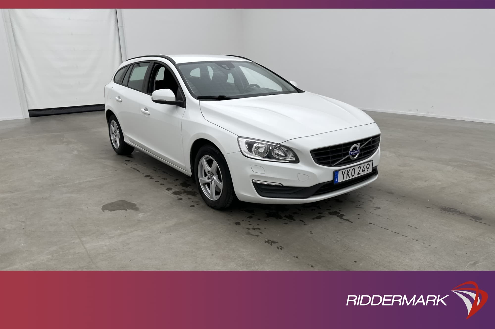 Volvo V60 T3 152hk